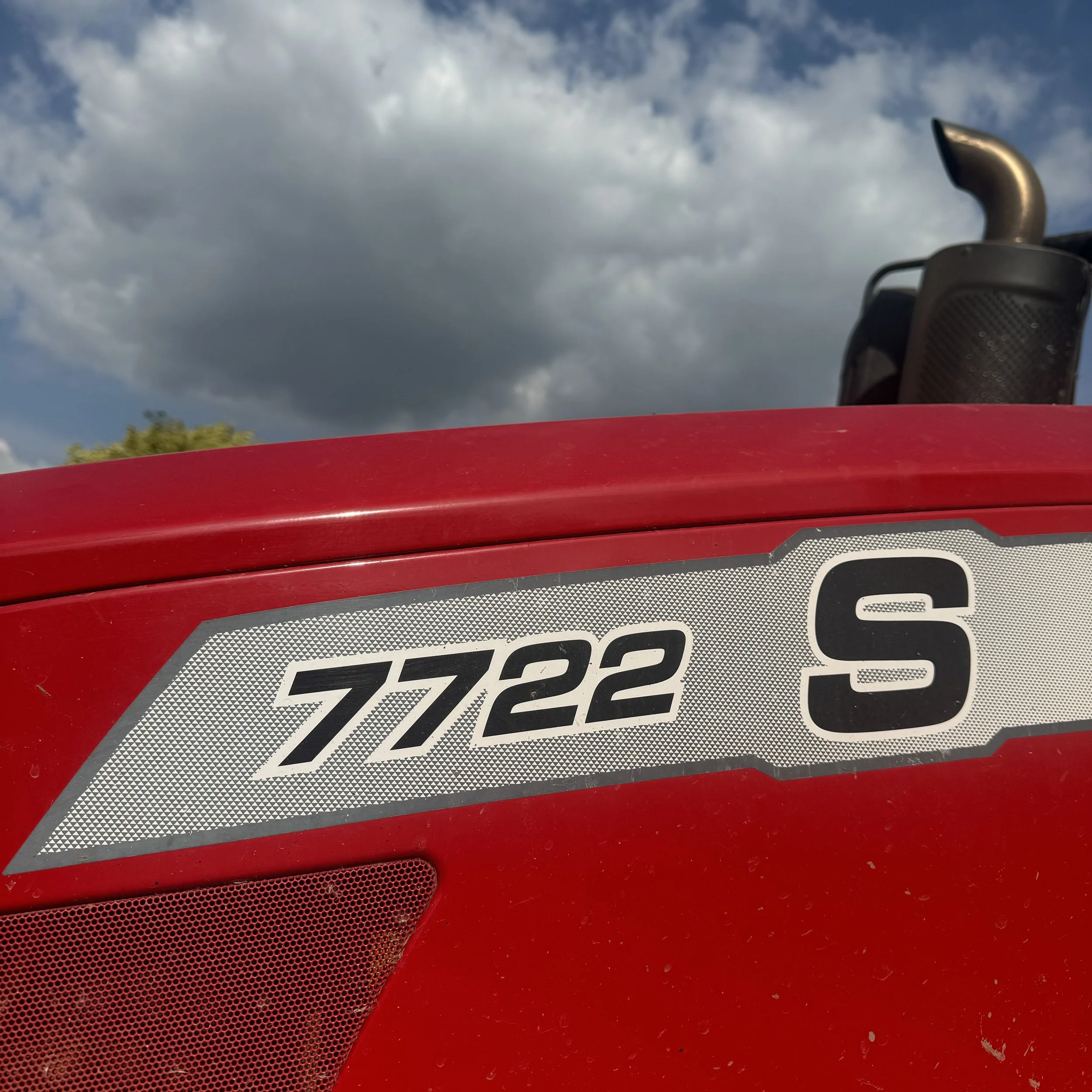 Massey Ferguson 7722S Dyna VT .jpeg