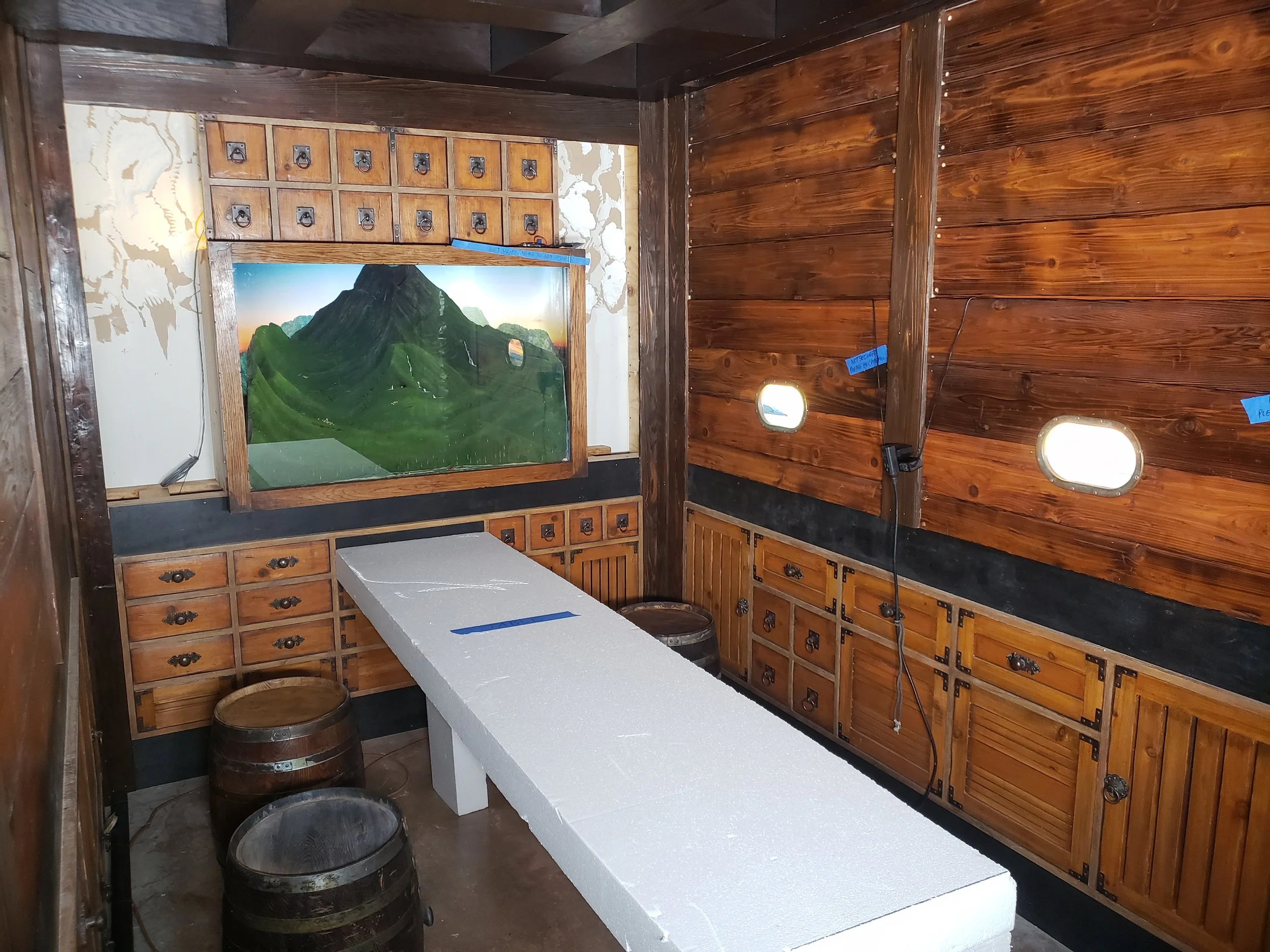 Diorama placed, foam mockup for table diorama