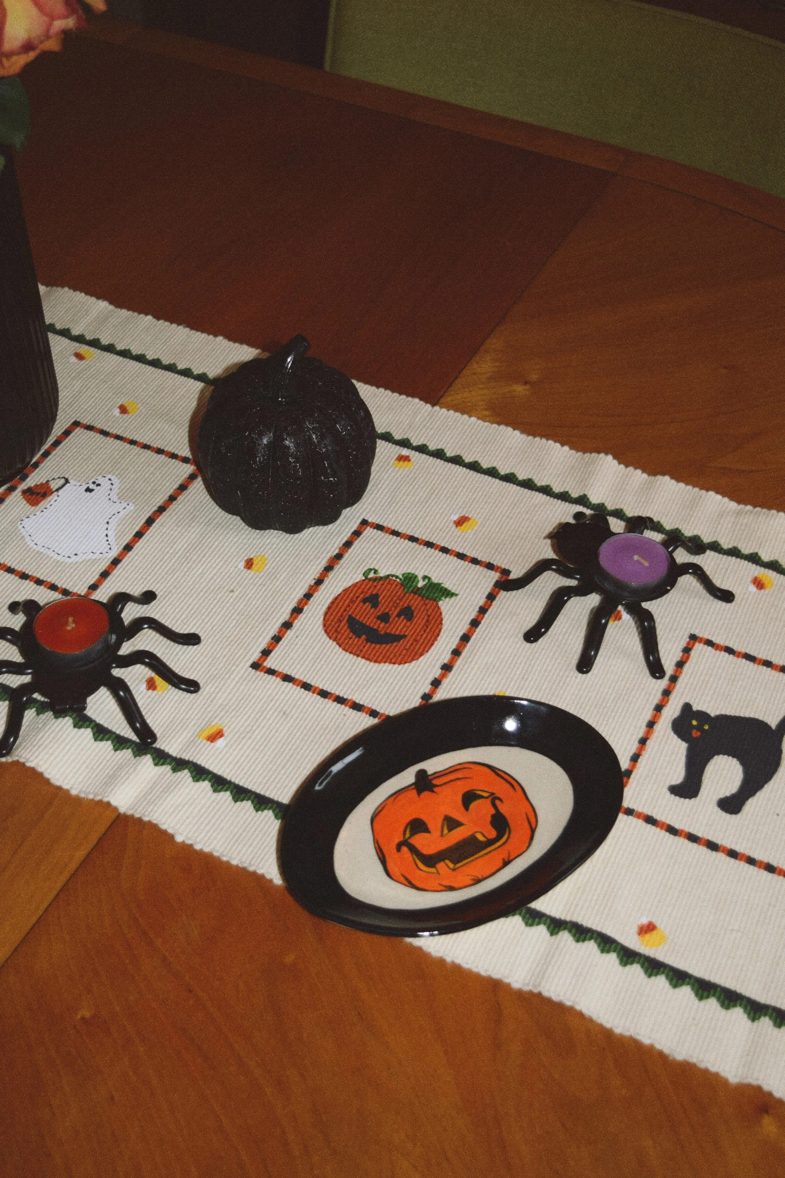 Jack-O-Lantern Dish