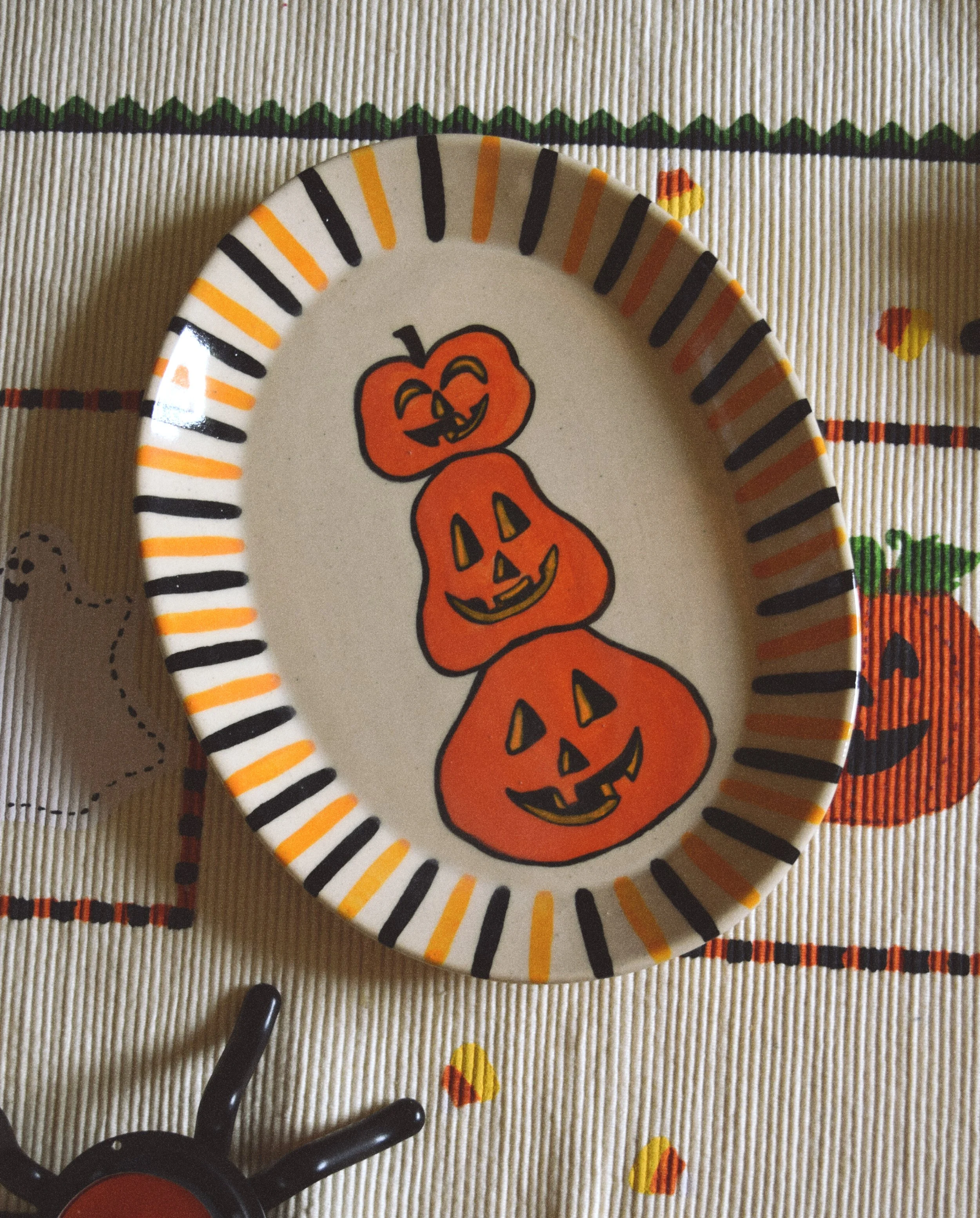 Jack-O-Lanterns Oval Dish