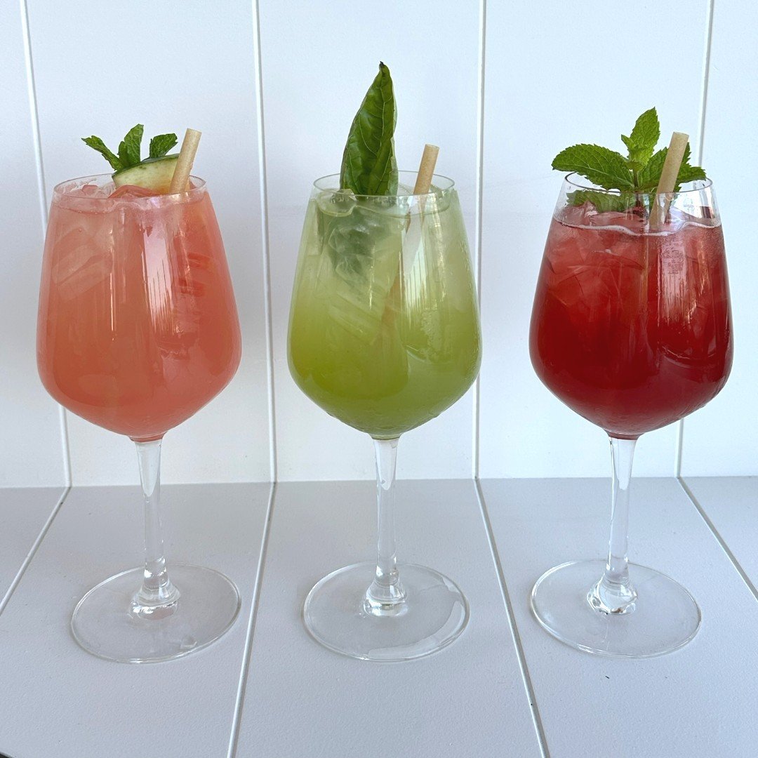 When the party's over, the mocktails keep flowing 🍸🍸🍸🤩
Introducing our NEW Mocktails😋 also available during Lunch and Happy Hour.

#mocktails #cocktails #drinks #food #foodie #mocktail #bar #drink #mojito #bartender #mixology #foodphotography #n