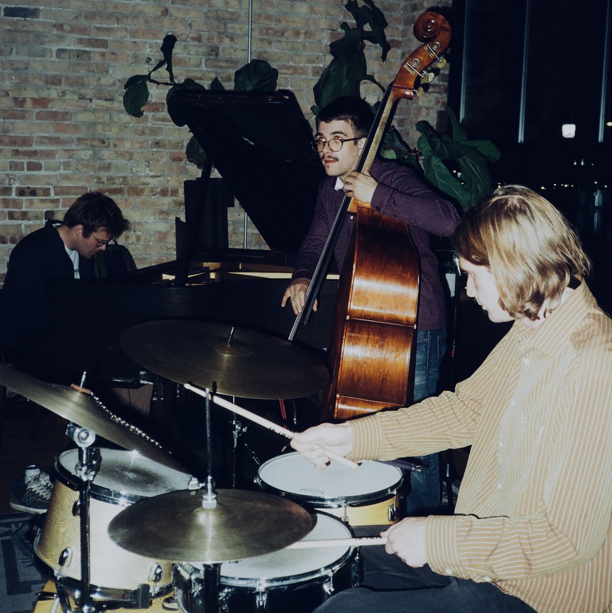 Solomon Lindenberg, Leo Buczkowski, Charlie O'Neill