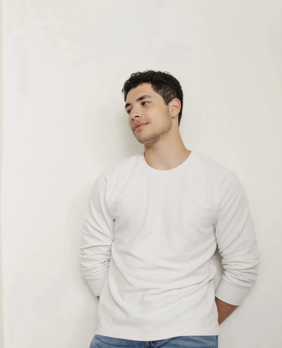 🌙 Settle in on Sunday for a laidback night of warm grooves and good company. @ant_the_dj_ spins vinyl &mdash; a seamless blend of juke, house, hip-hop, R&amp;B, and disco &mdash; perfect for unwinding and vibing with friends.