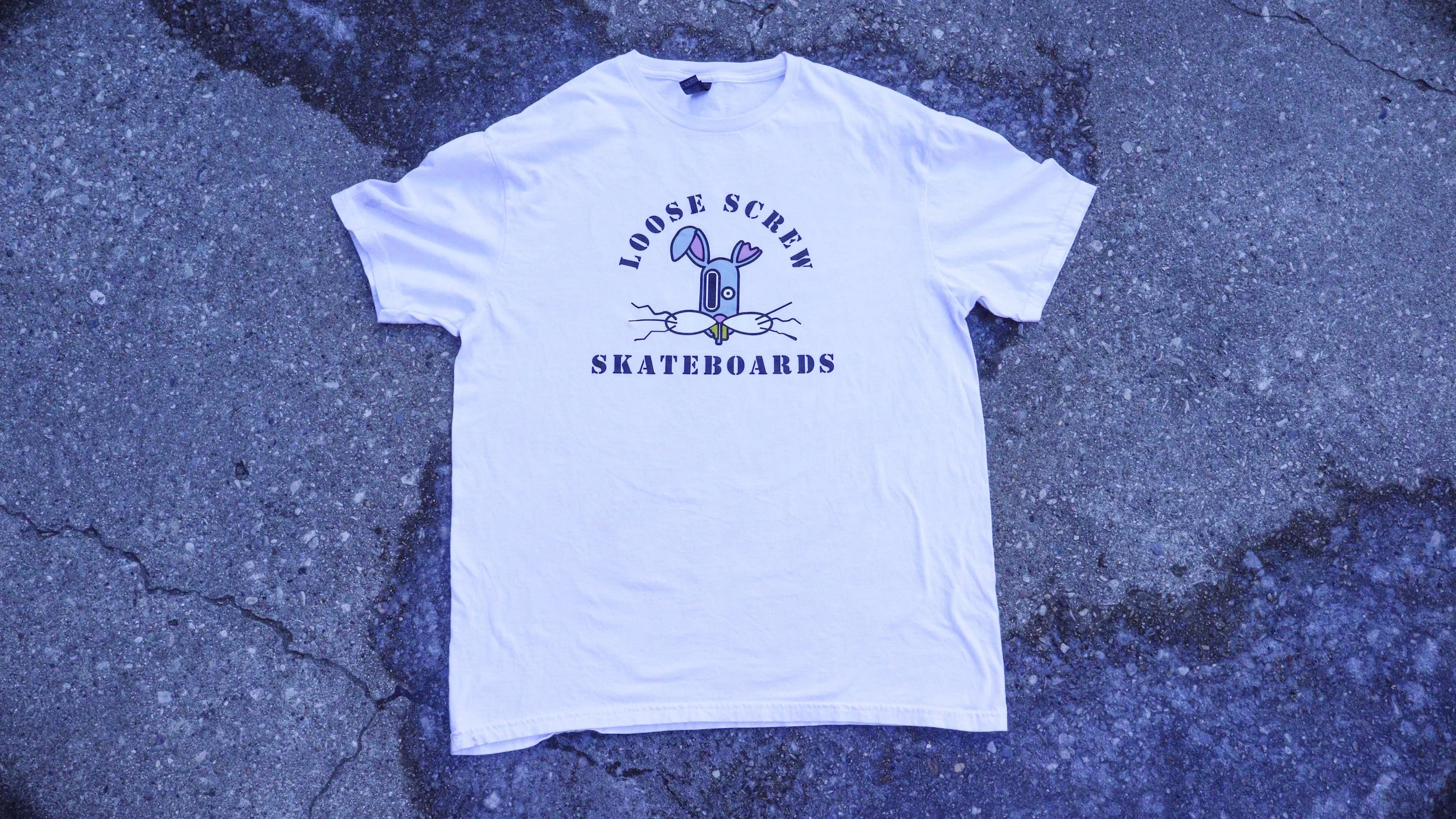 Loose Screw Logo T-shirt