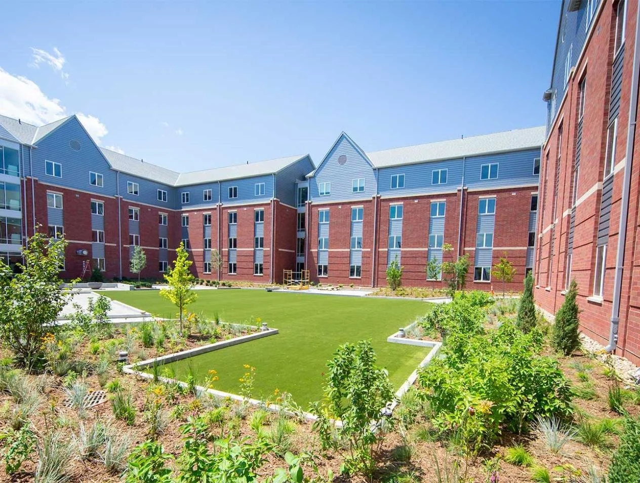 Graves-Hall-Exterior.jpg