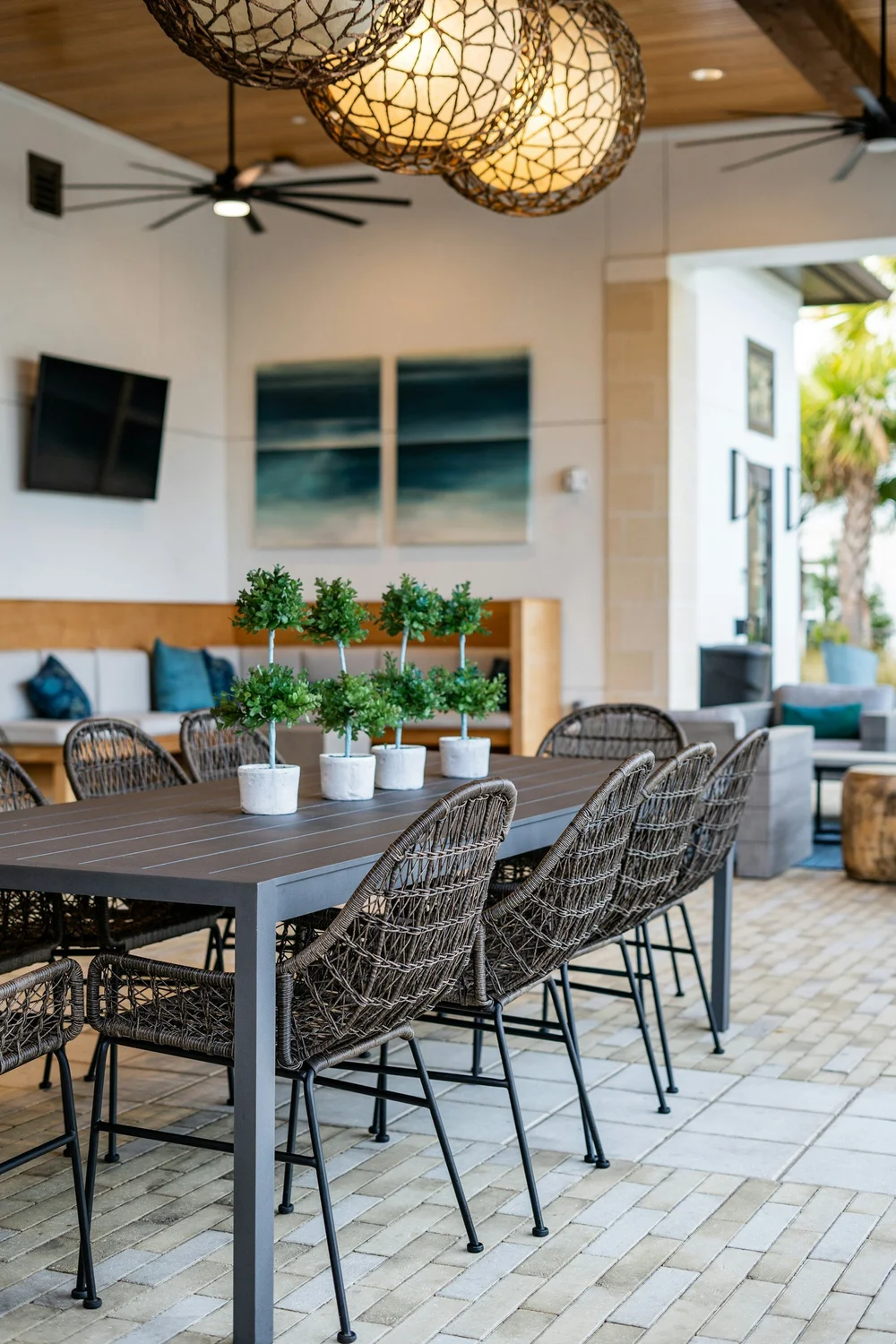 Outdoor decor