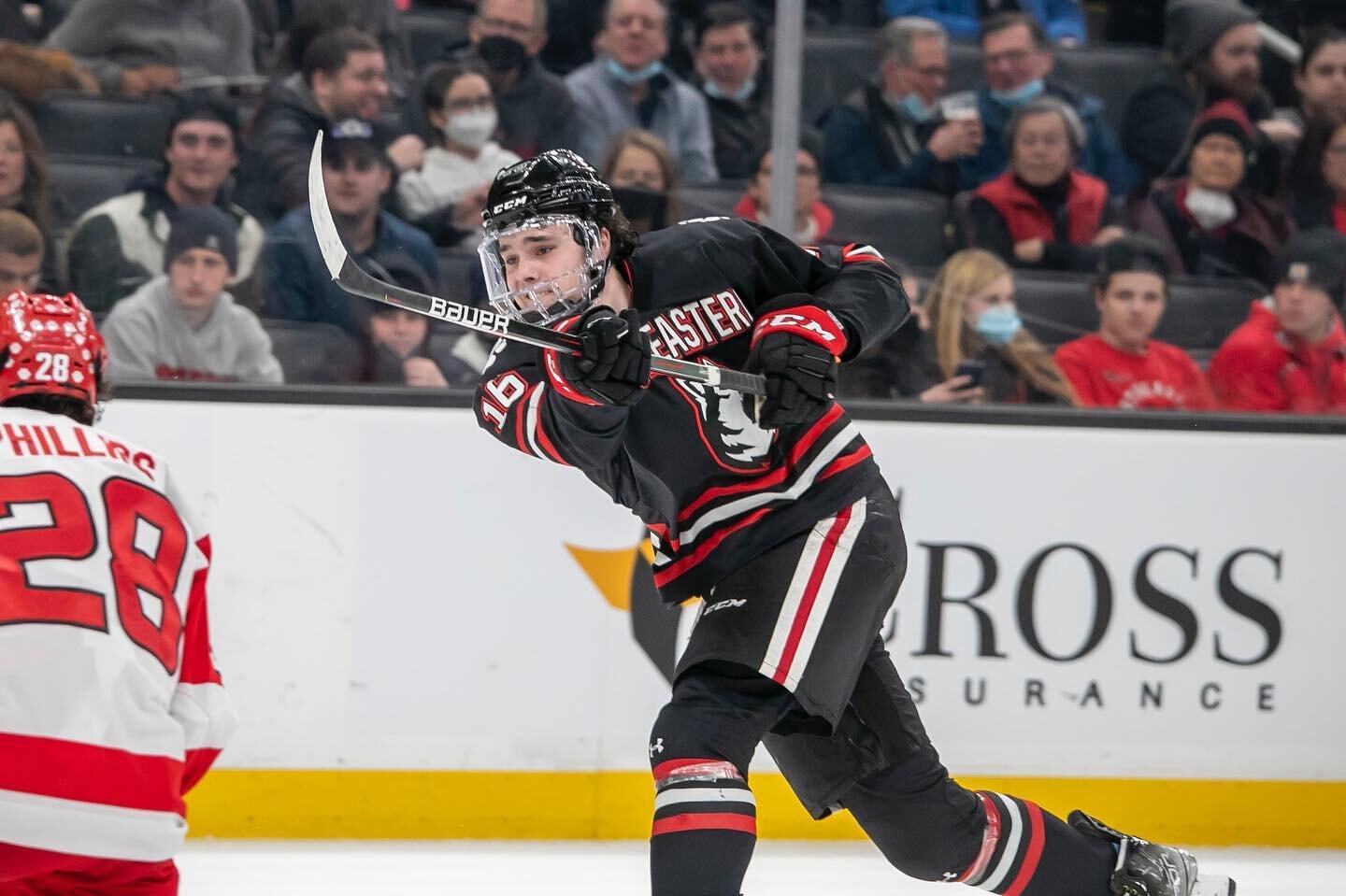 Beanpot championship pictures from last night
&bull;
&bull;
#beanpot #northeastern #howlinhuskies #tdgarden #beanpot2022 #hockey #hockeyphotography #hockeyphotographer #sportsphotography #sportsphotographer