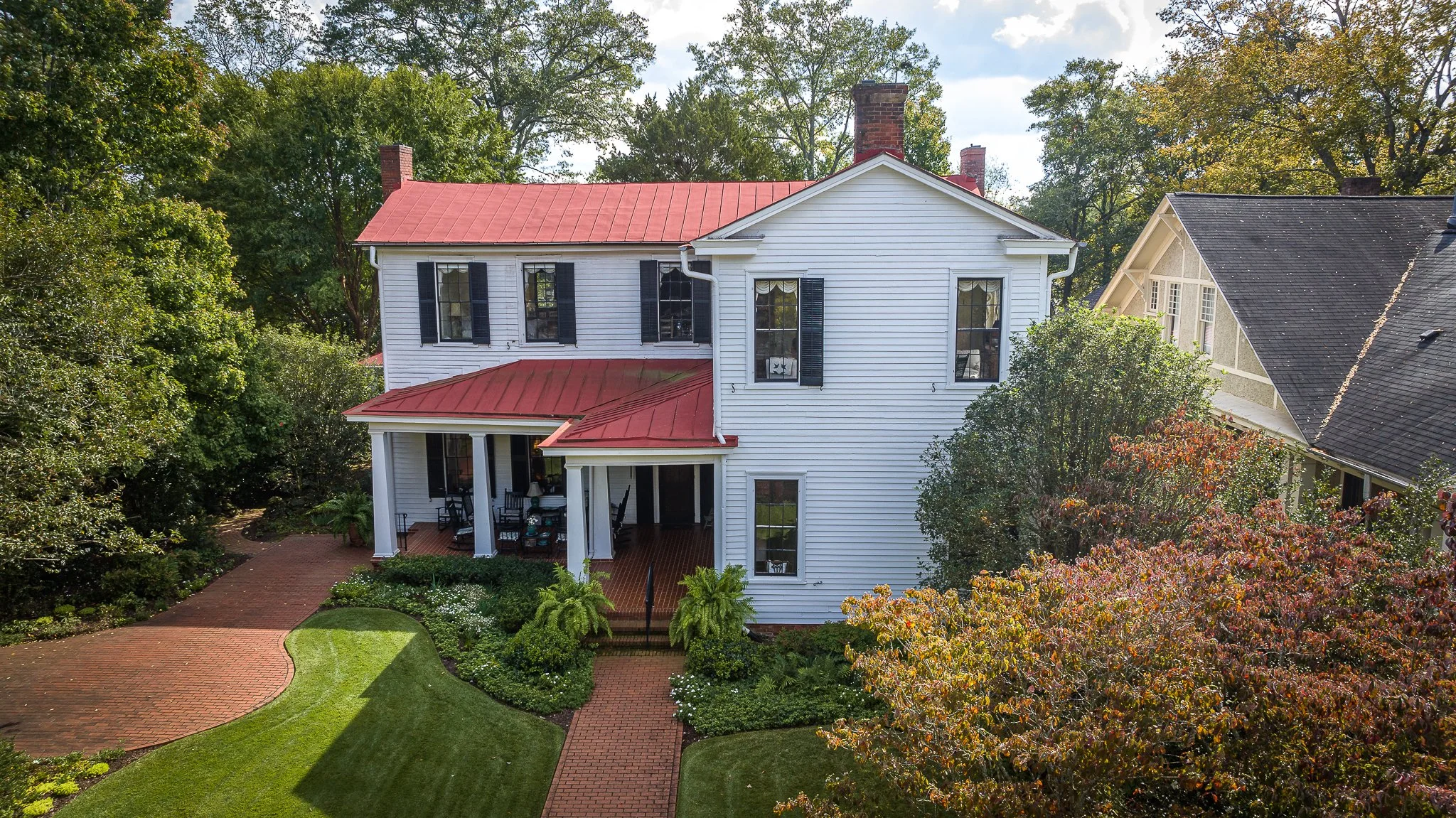 277 Henderson Ave