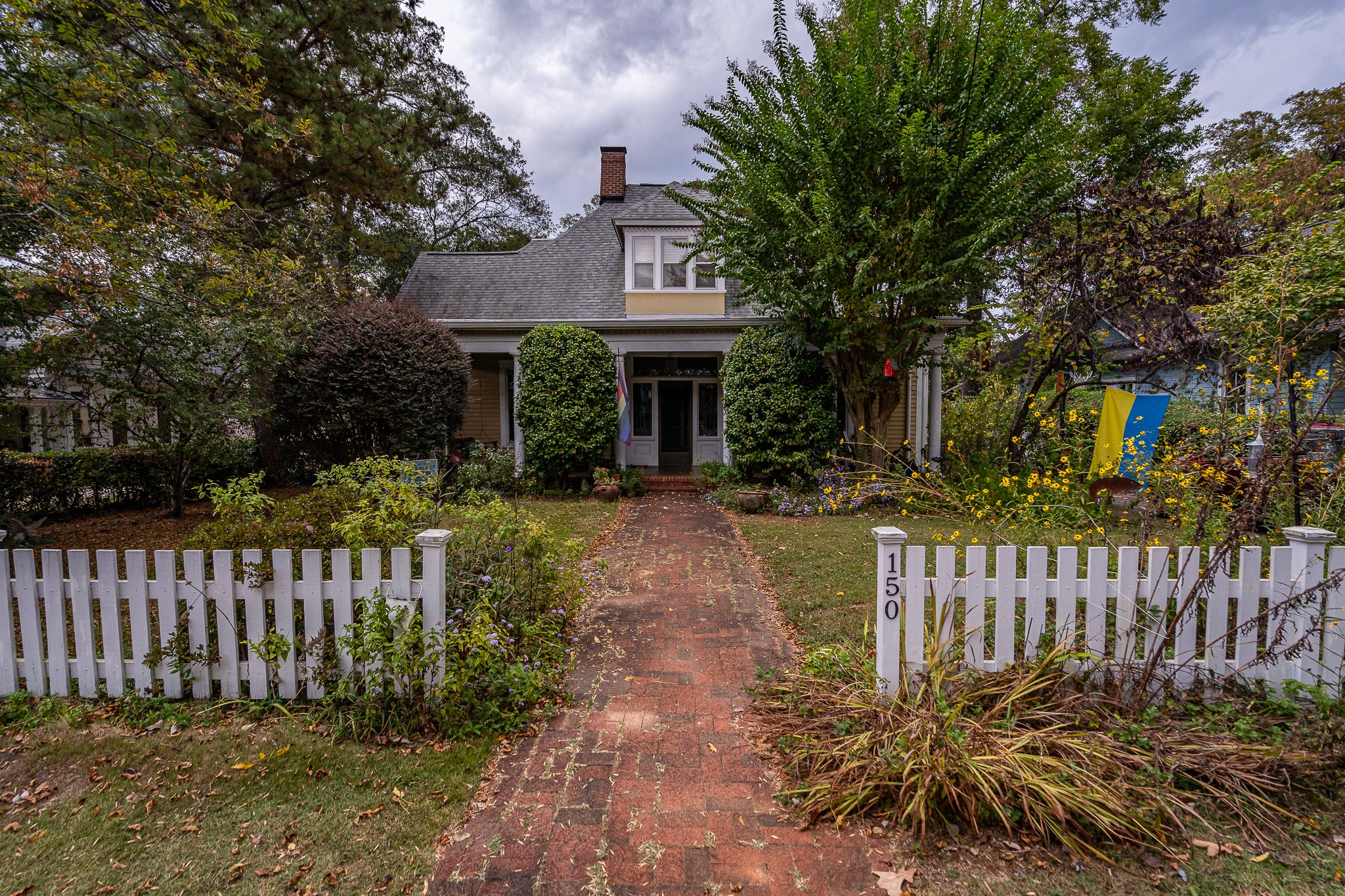 150 Henderson Ave (1).jpg