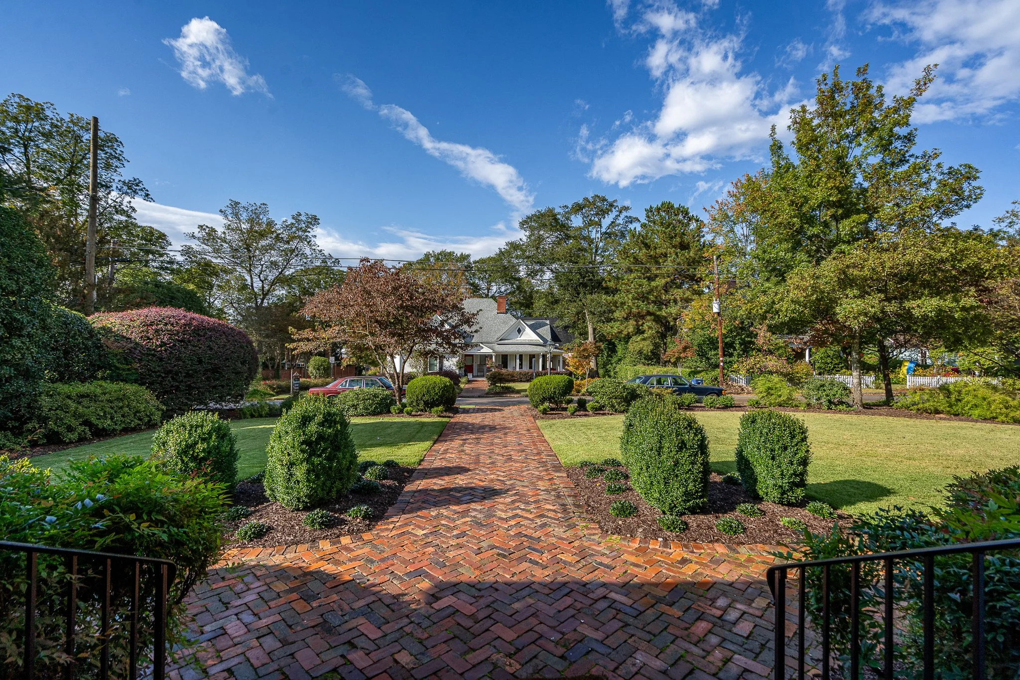 195 Henderson Ave (14).jpg