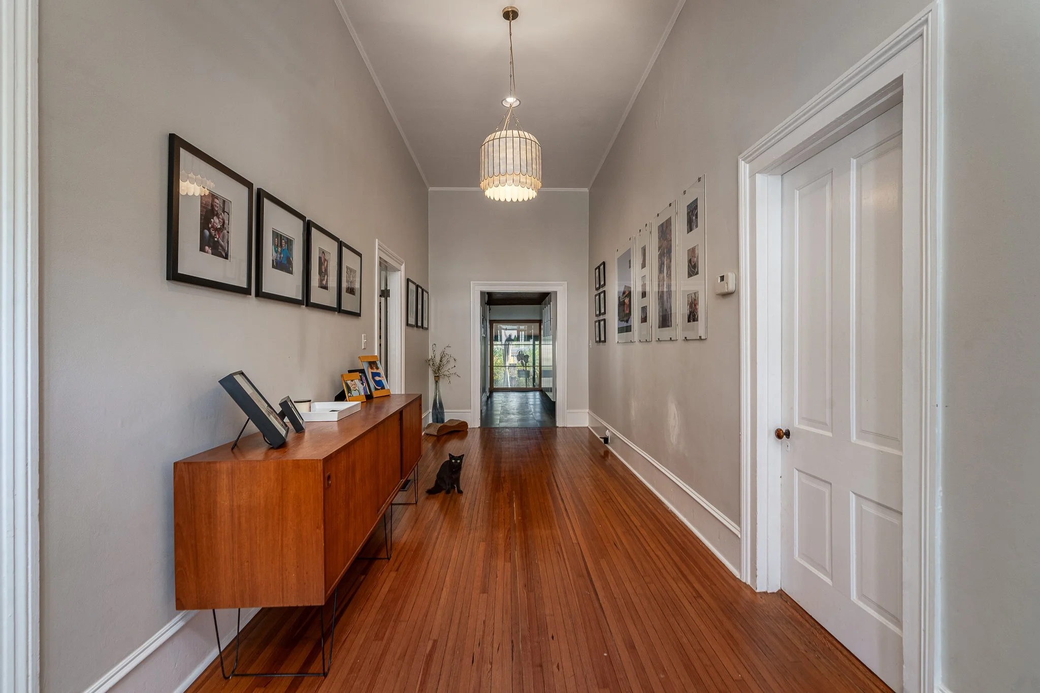 287 Henderson Ave (4).jpg