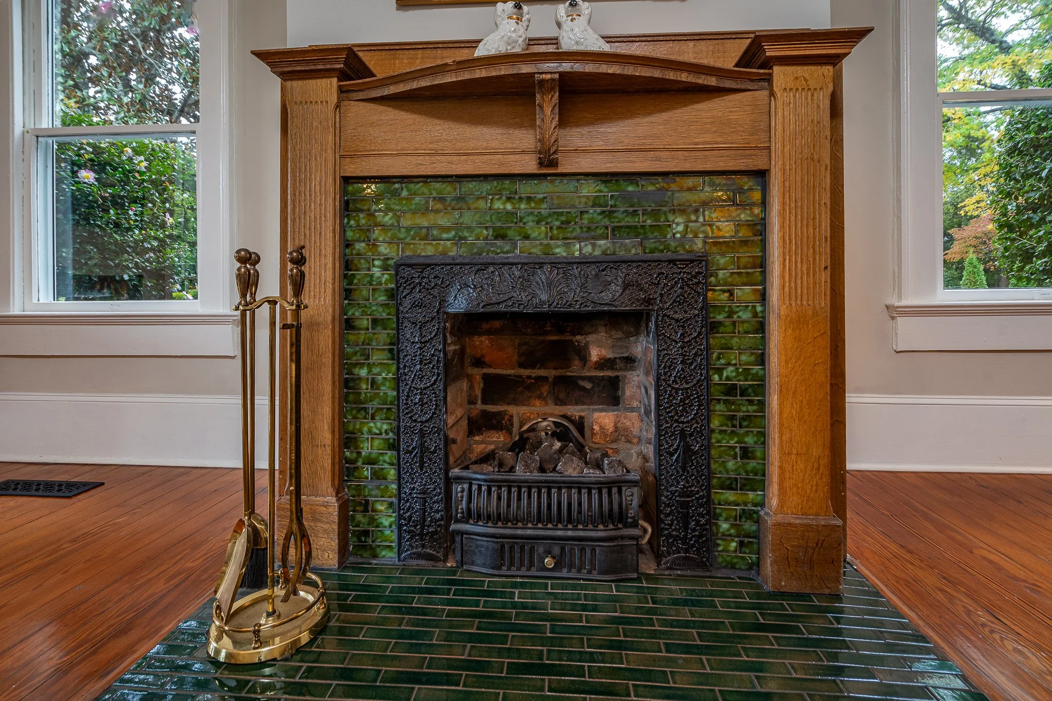 195 Henderson Ave (7).jpg
