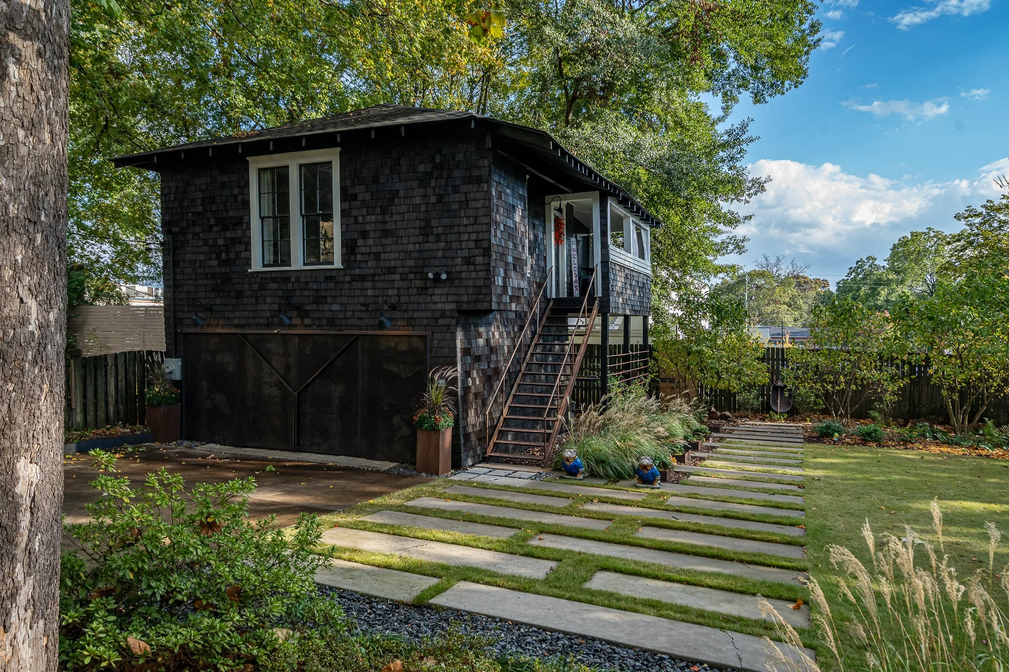 287 Henderson Ave (13).jpg