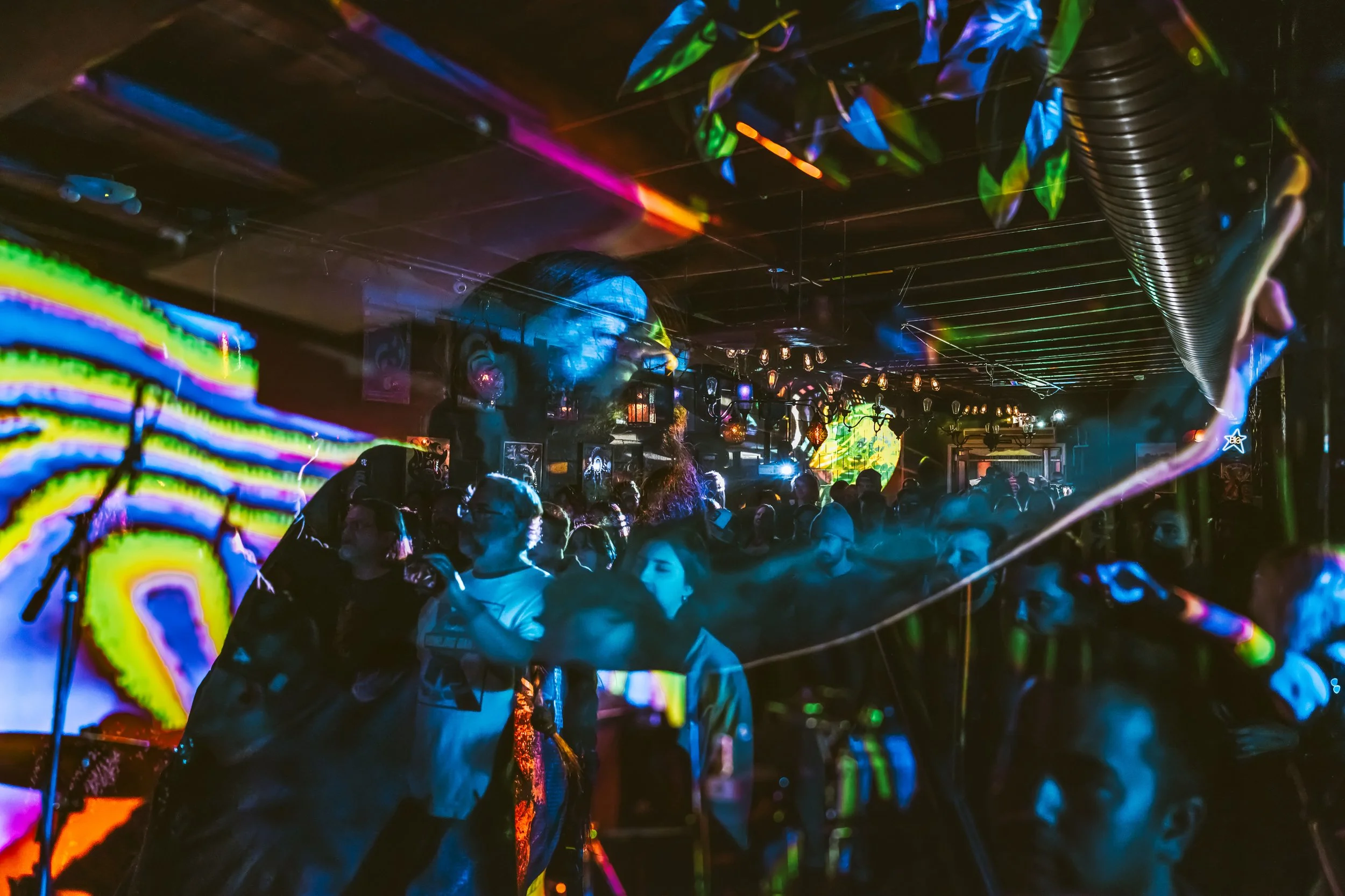 ian crowd casey chumbly photo.JPG