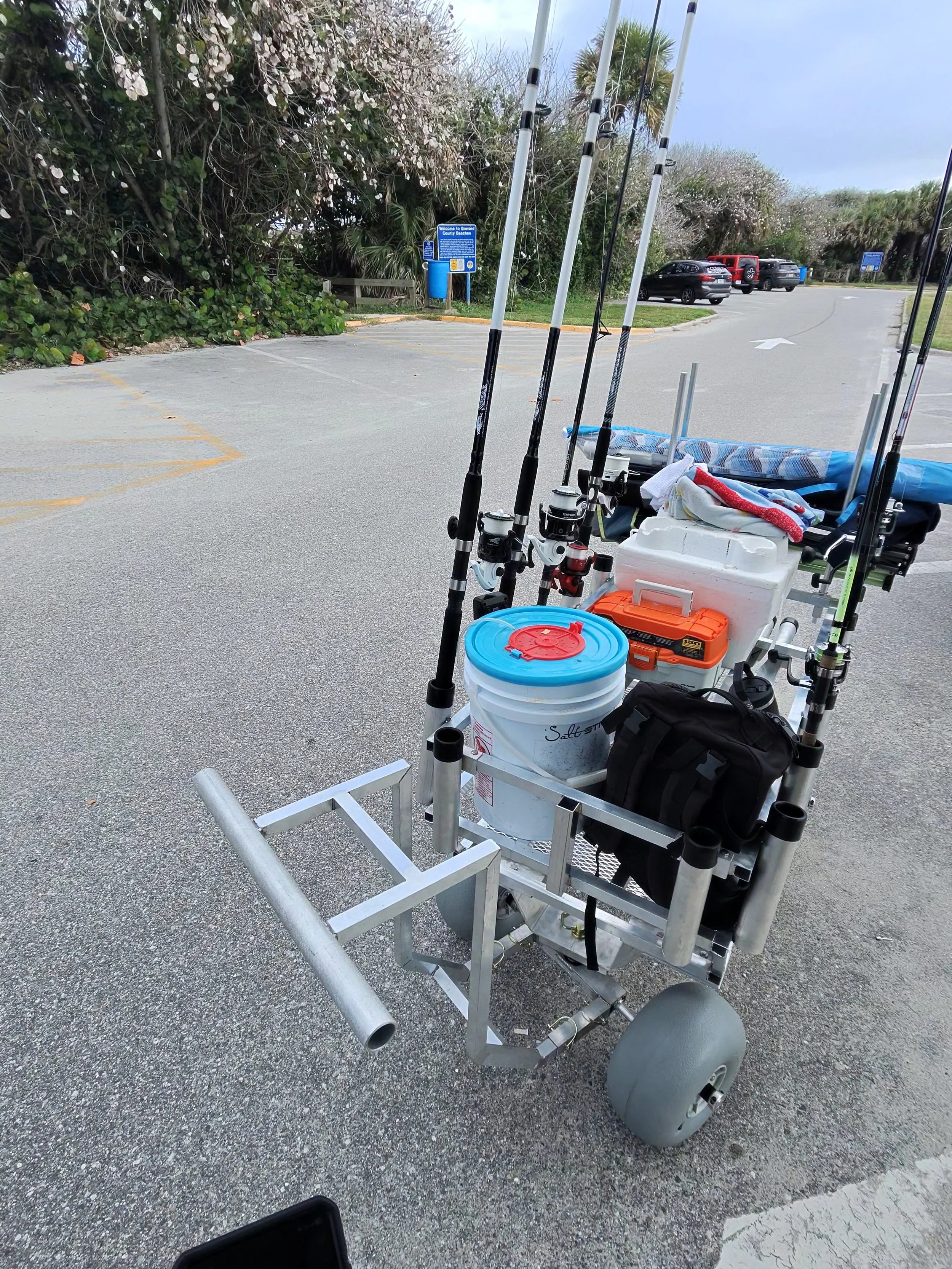 Full-size four-wheel build with a swivel front axle. Balloon tires float over dry sand instead of digging into it.