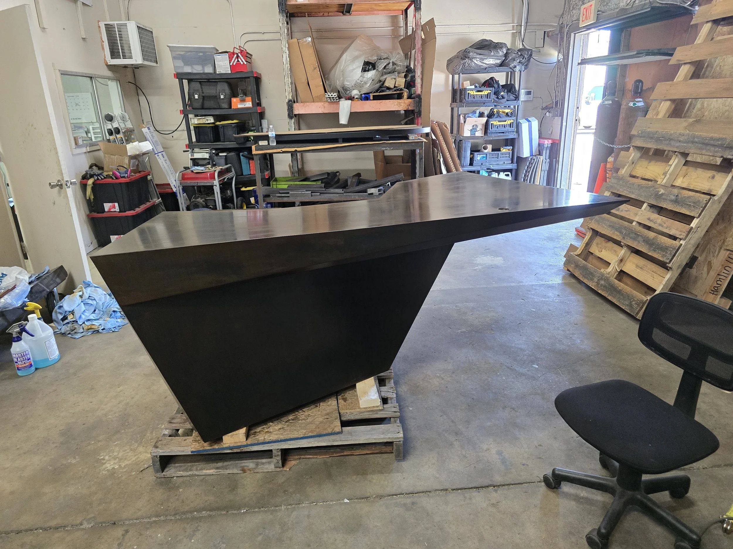 Custom Low Poly Desk