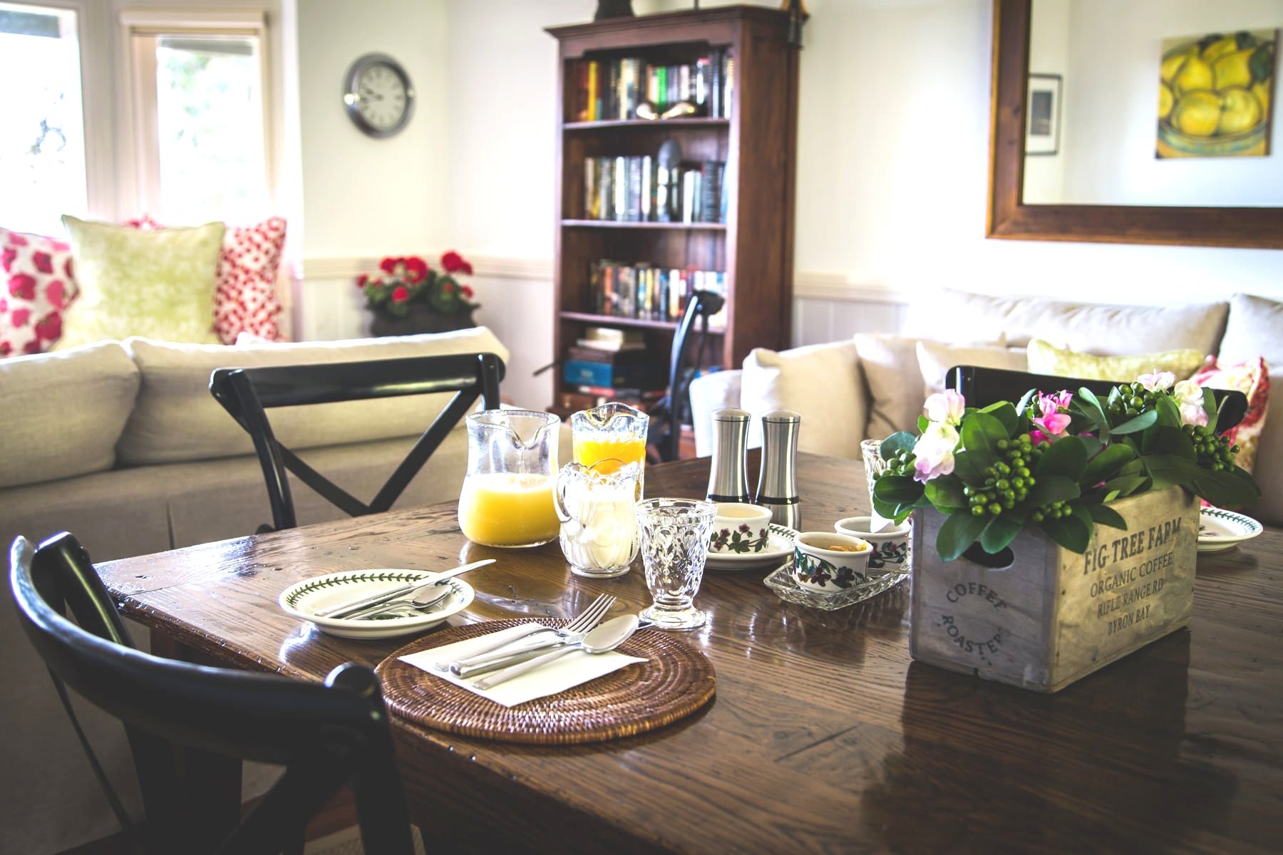 The Bryn dining area looking into common area