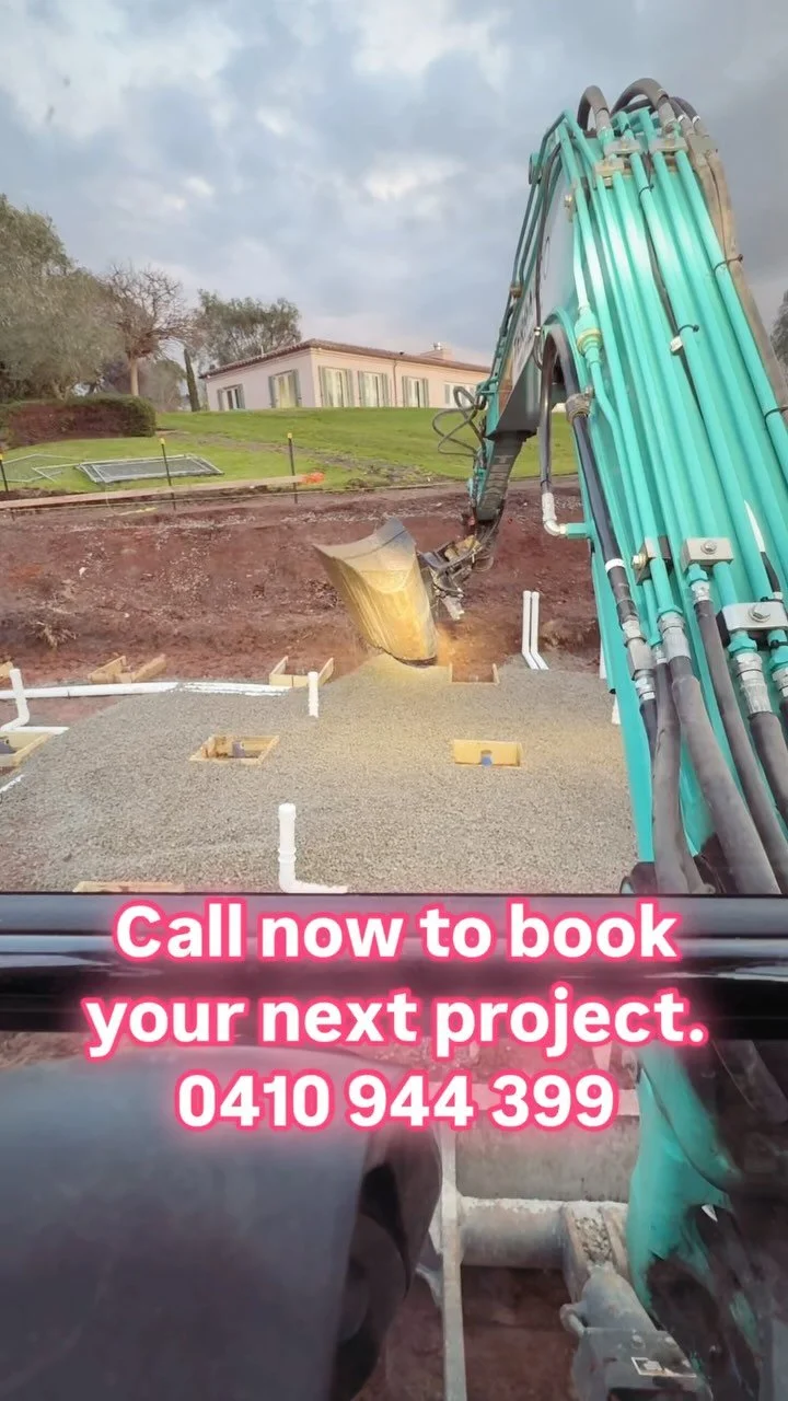 It’s a spiny thing 🌪️ you either have it or you don’t 😎
No one likes shoveling and wheelbarrows, let TerraPro put it where you need it and save you the hassle.
Do your back a favor, Call TerraPro NOW to book your next project 🦾
#t