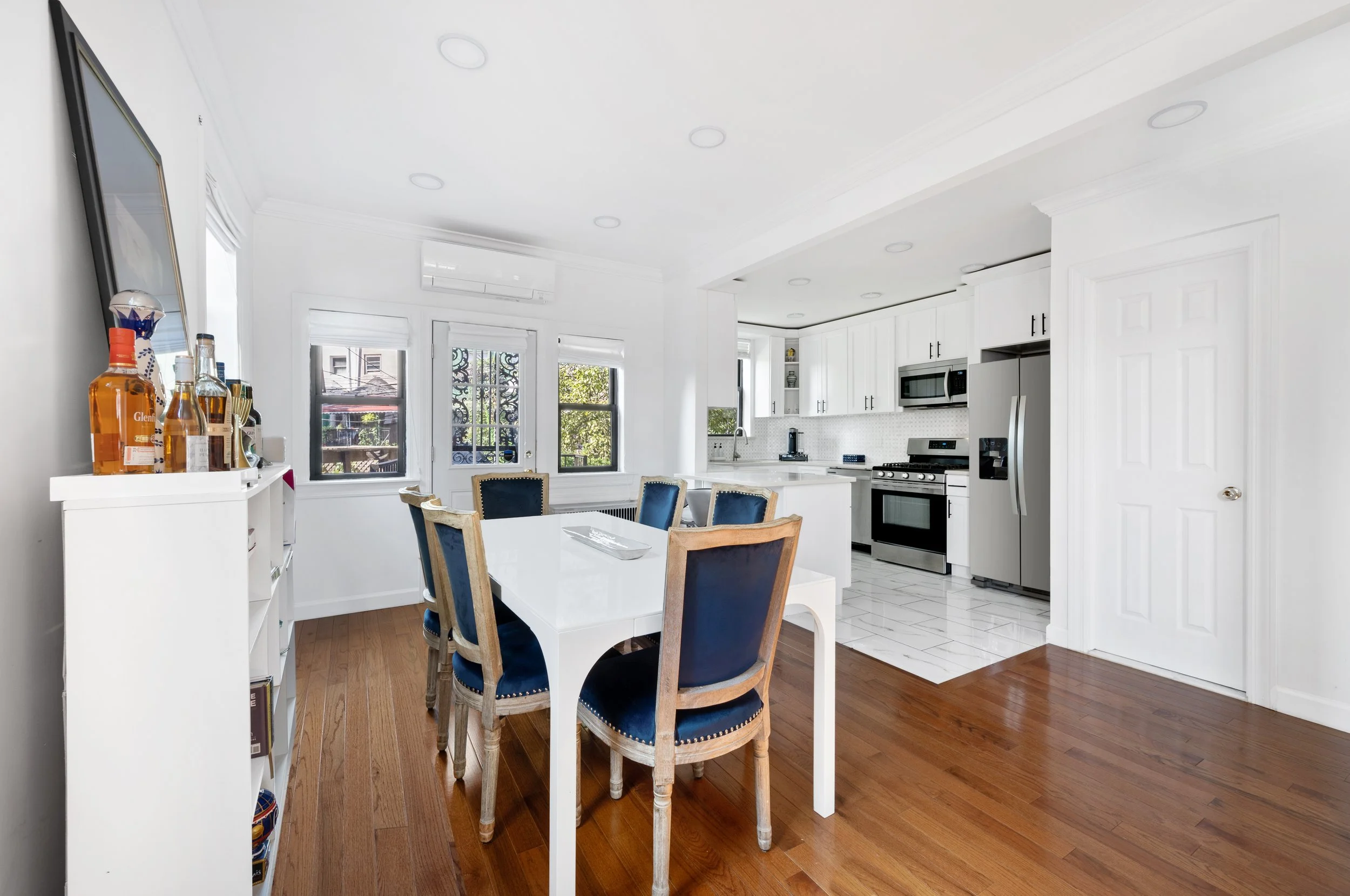 dining & kitchen.jpeg