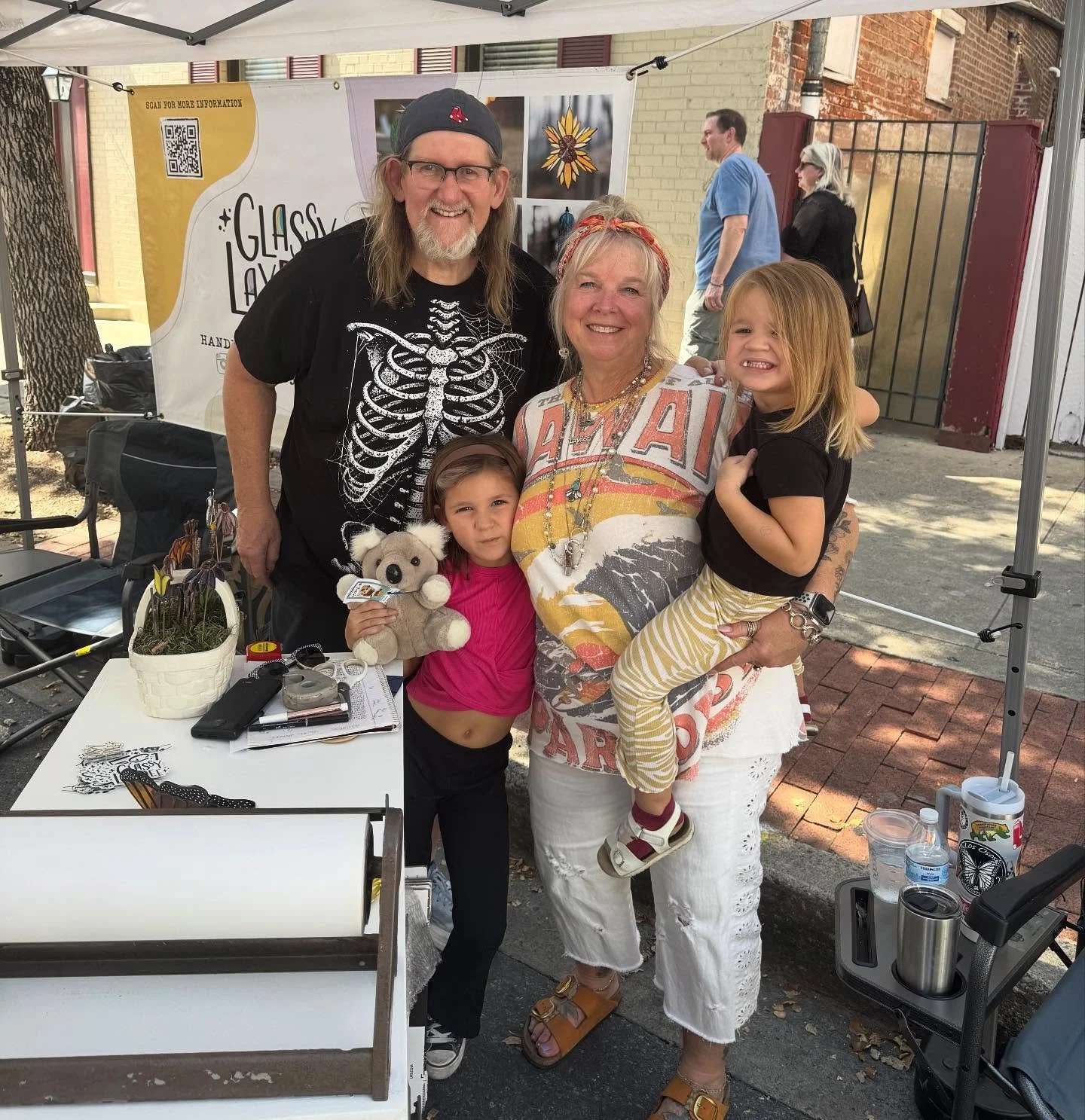 The best thing about being in Frederick MD for a Pop-Up sale is, we get to hang out with our granddaughters. 
The second best thing are all my repeat customers and new customers❣️ What a GREAT Day @frederickinthestreet 
It was fun seeing &amp; chatti