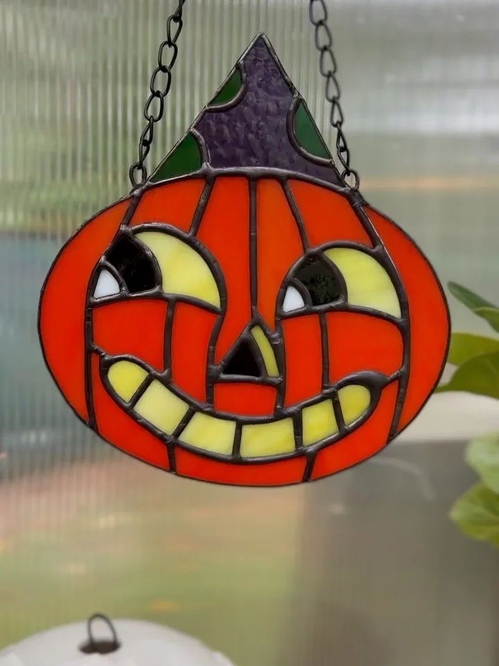I created these fun stained glass vintage (looking) Halloween pumpkin and kitty. 

Pattern by: Clementine Glassworks