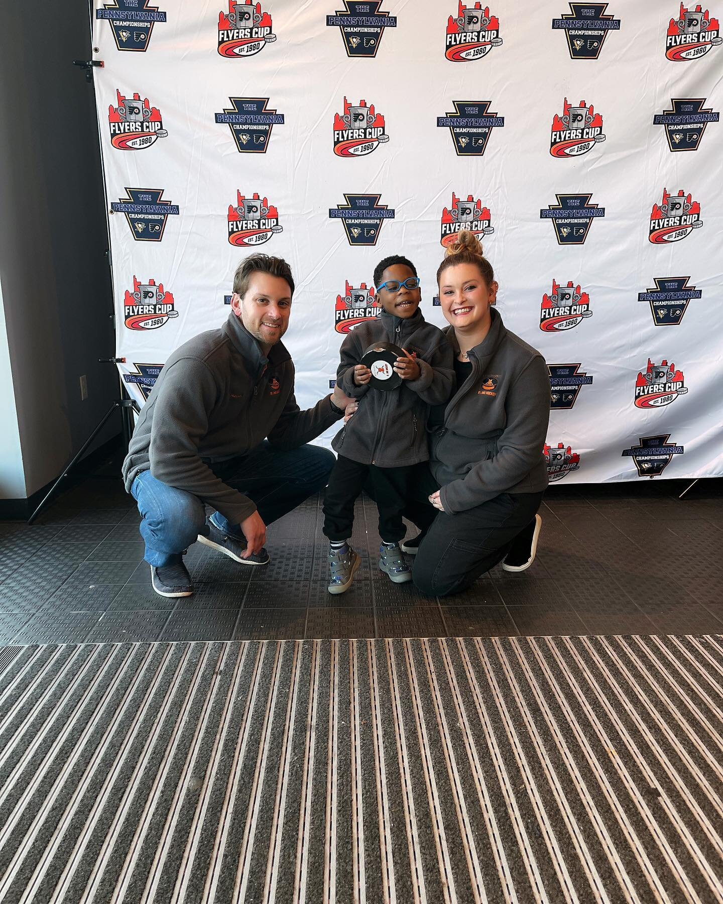 Before tonight&rsquo;s @theflyerscup championship games, Ben, Kelsey and Rocky were able to drop the ceremonial puck drop! Good luck to all the teams playing tonight!