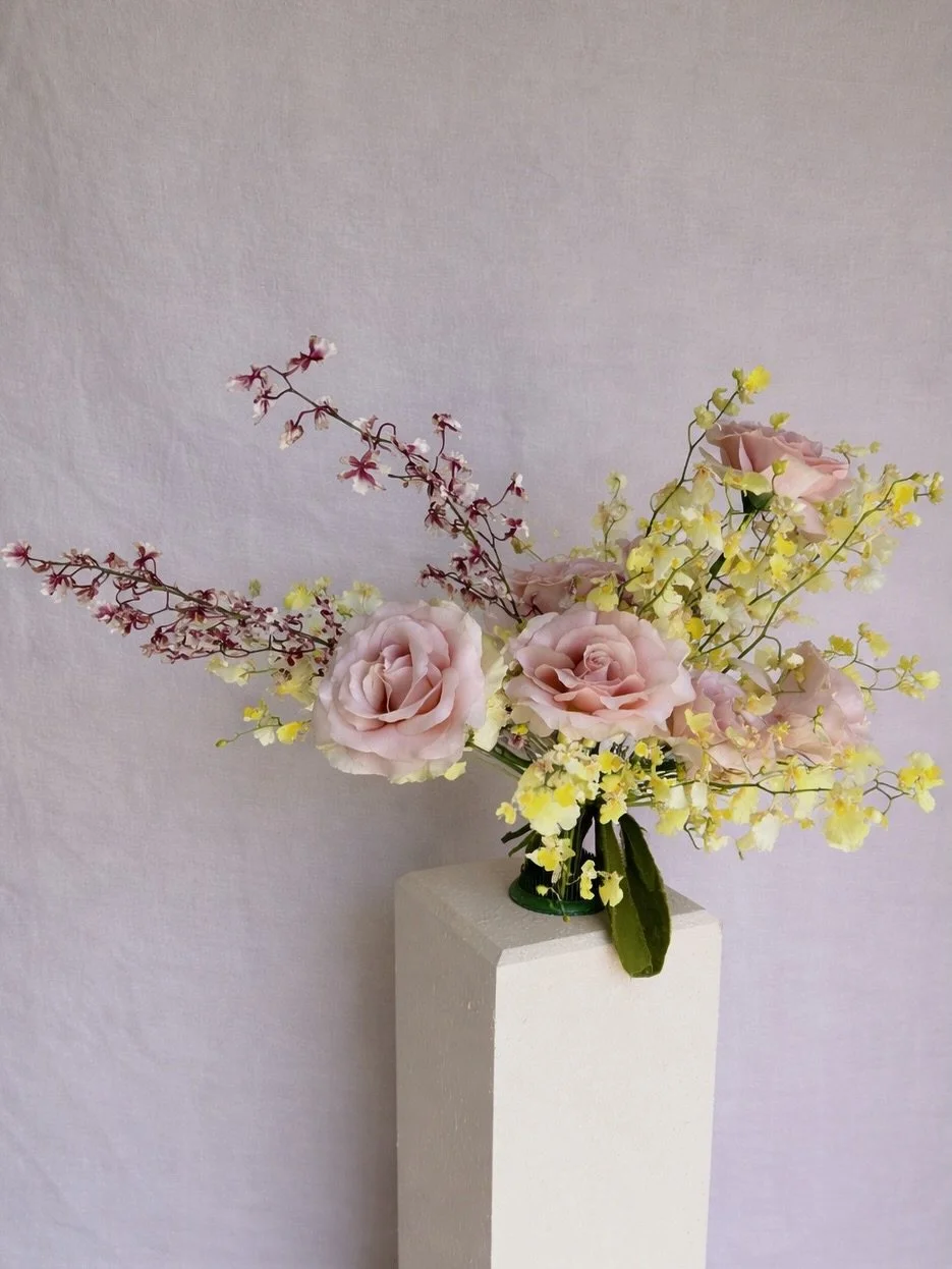 Can I just say I am thrilled dancing ladies and yellows are back on the scene 💛

#moandcofloral #parkcityflorist #oncidium