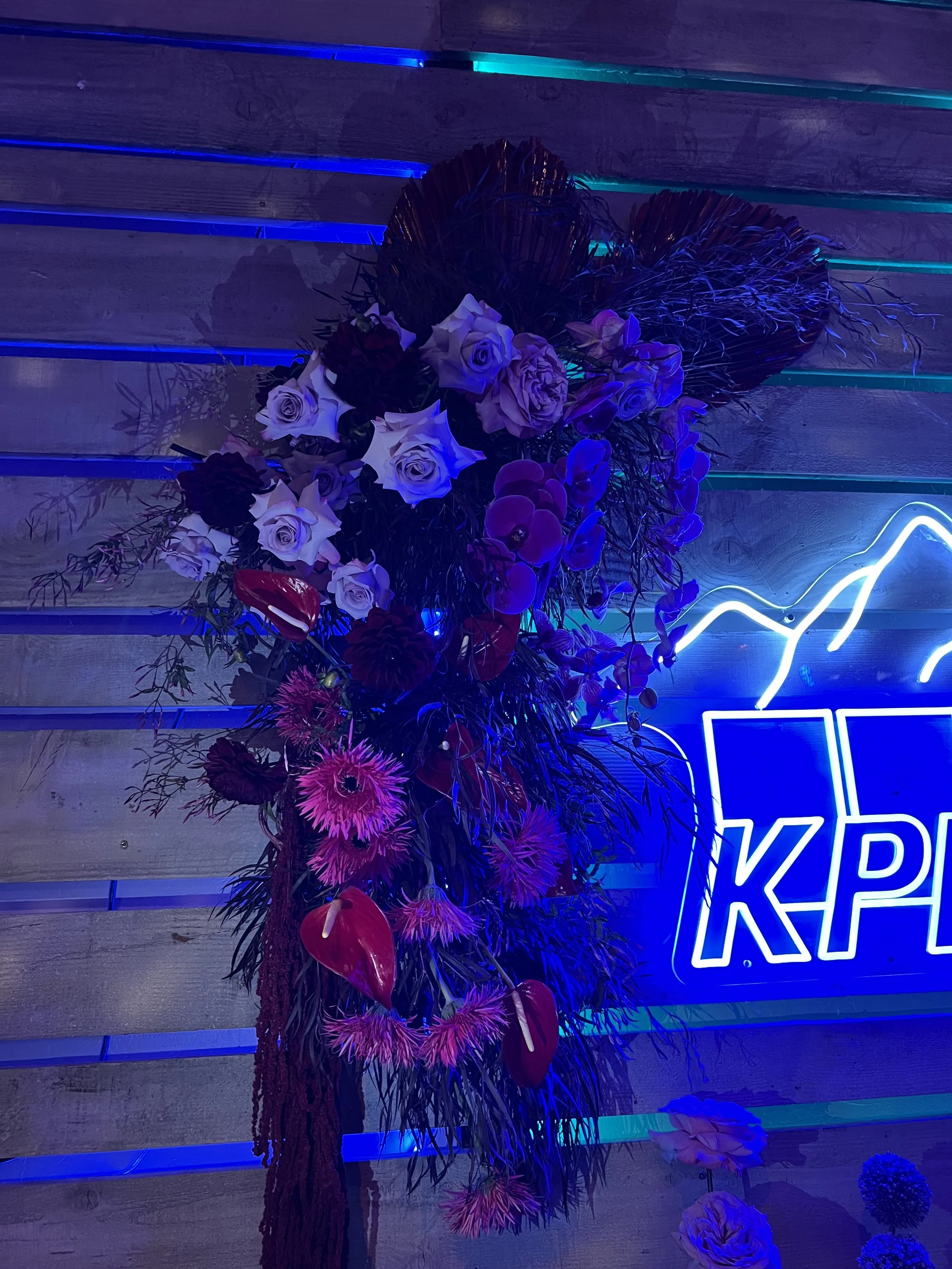 floral display installation park city utah sundance wedding event florist deer valley