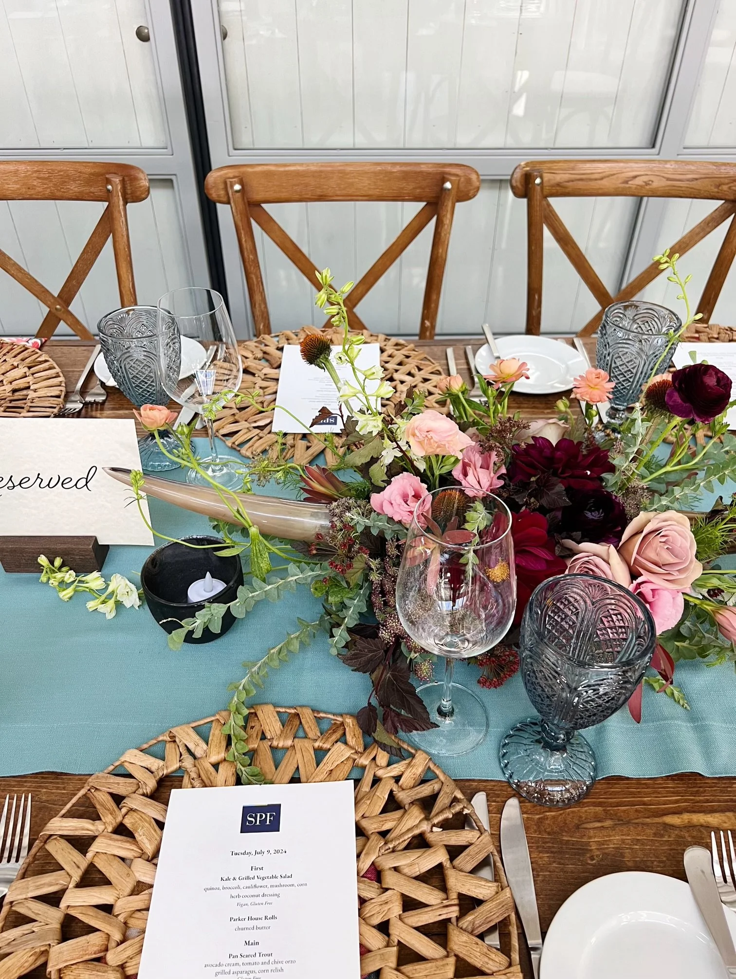 event florist park city deer valley utah st regis blue sky stein eriksen centerpeice sundance hi end floral design 4U Ranch