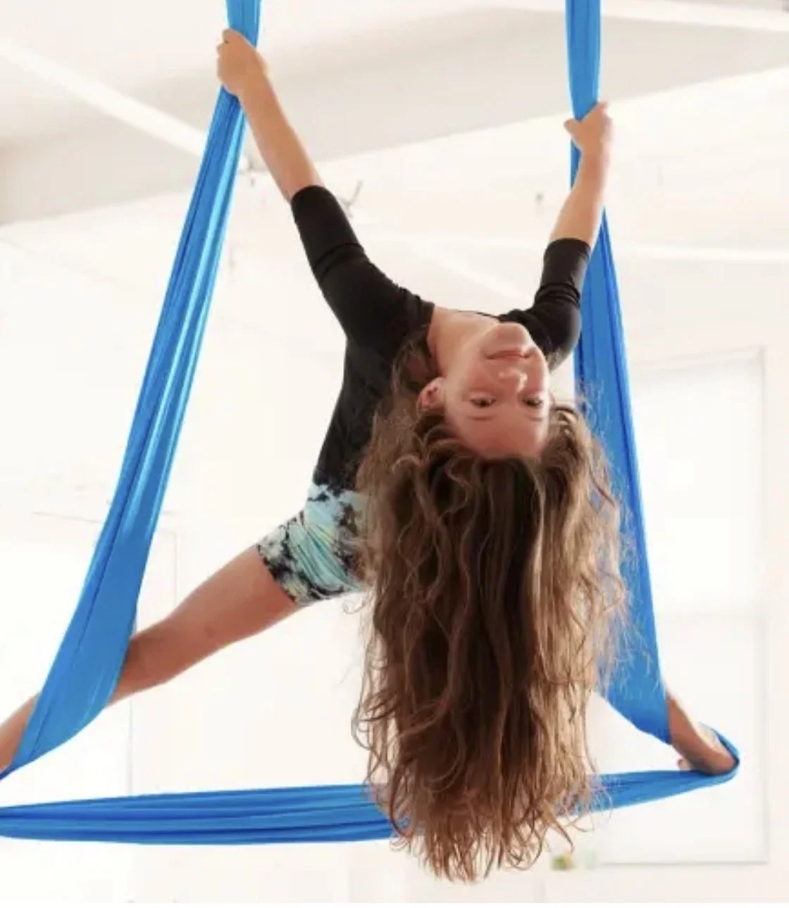 Monday SLINGS AND SILK 345-5pm 8week session