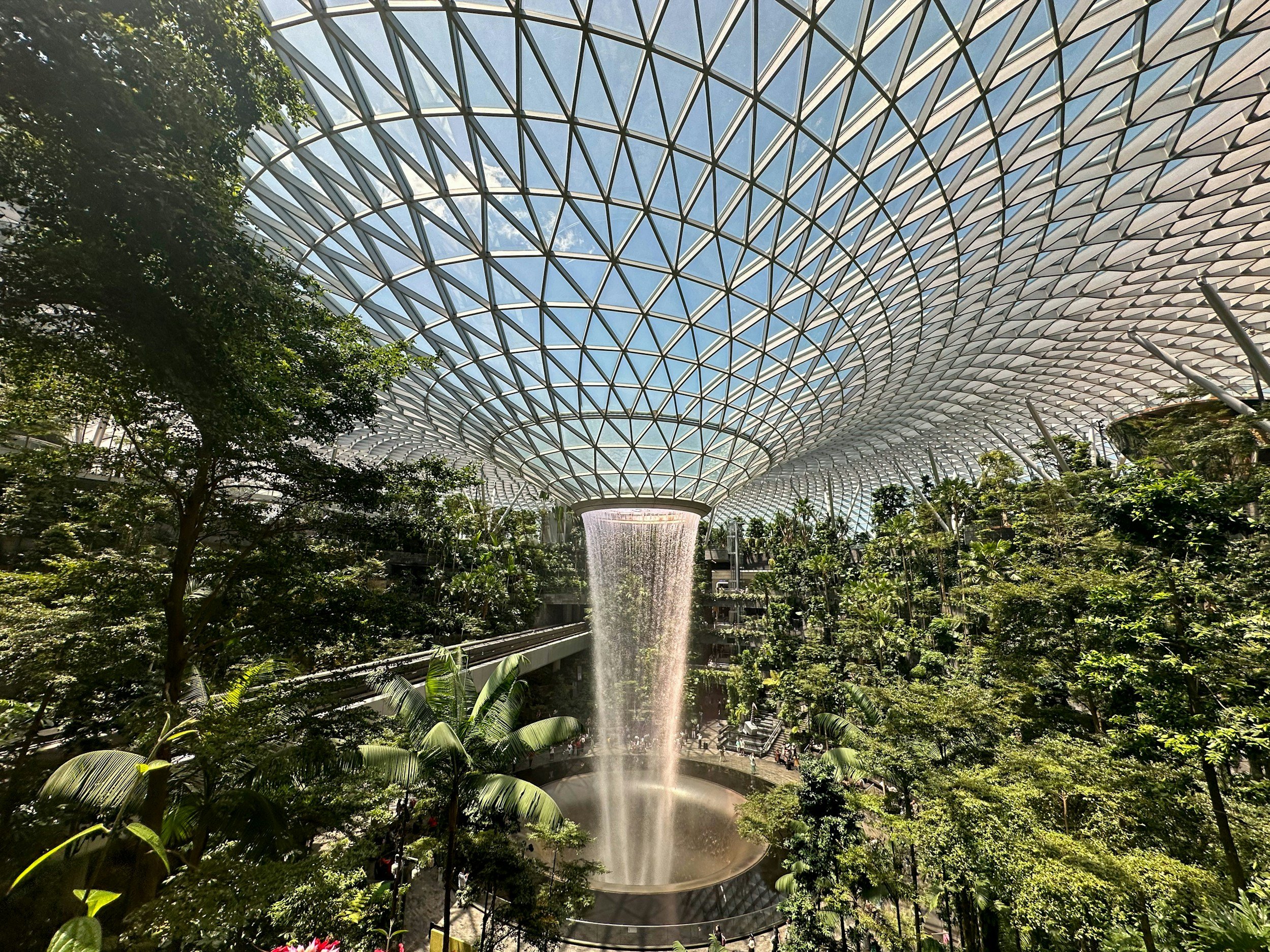Singapore - The Geographic Centre of Convenience