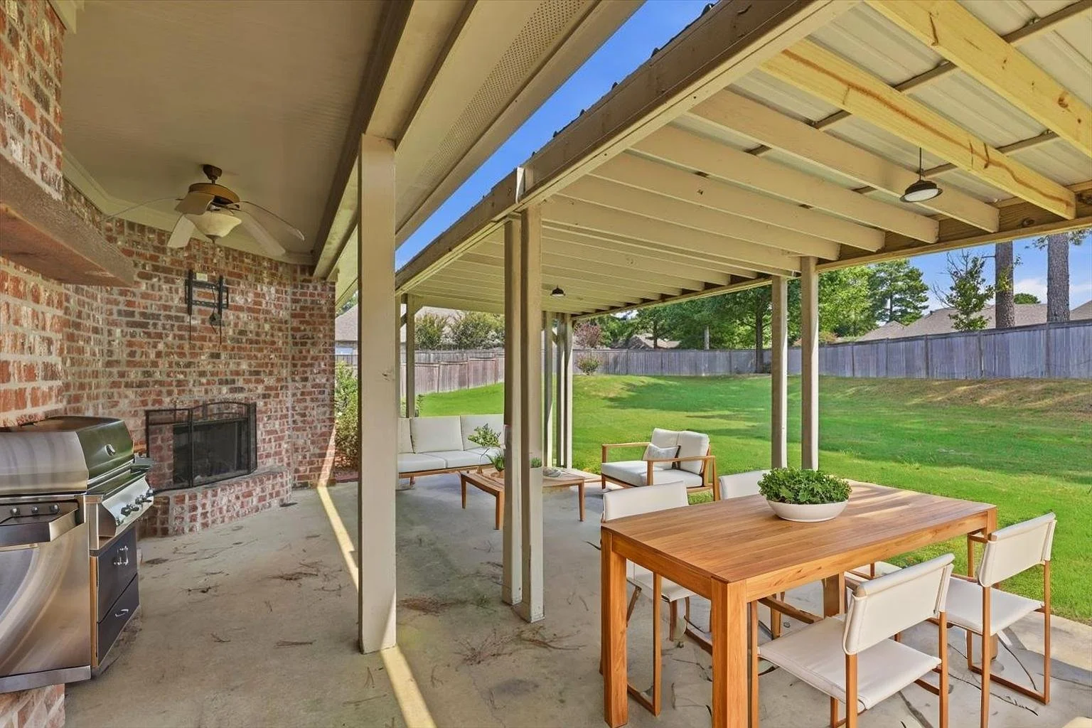 36-102-Mary-Leigh-Way-_-Hometoursms.com - Outdoor - Standard - 8.jpg