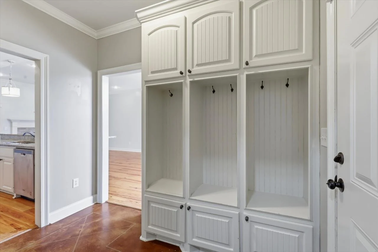 19-102 Mary Leigh Way _ Hometoursms.com.jpg