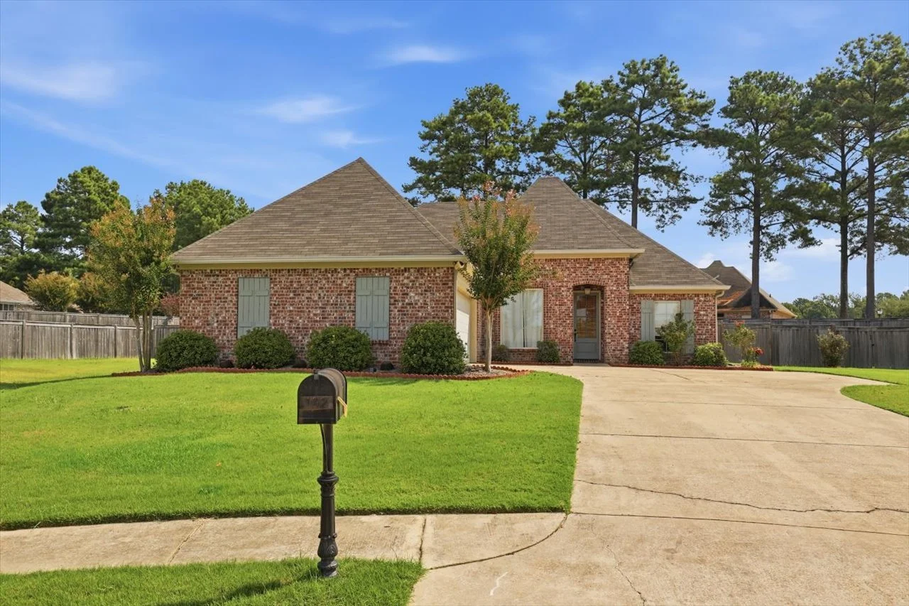 01-102 Mary Leigh Way _ Hometoursms.com.jpg