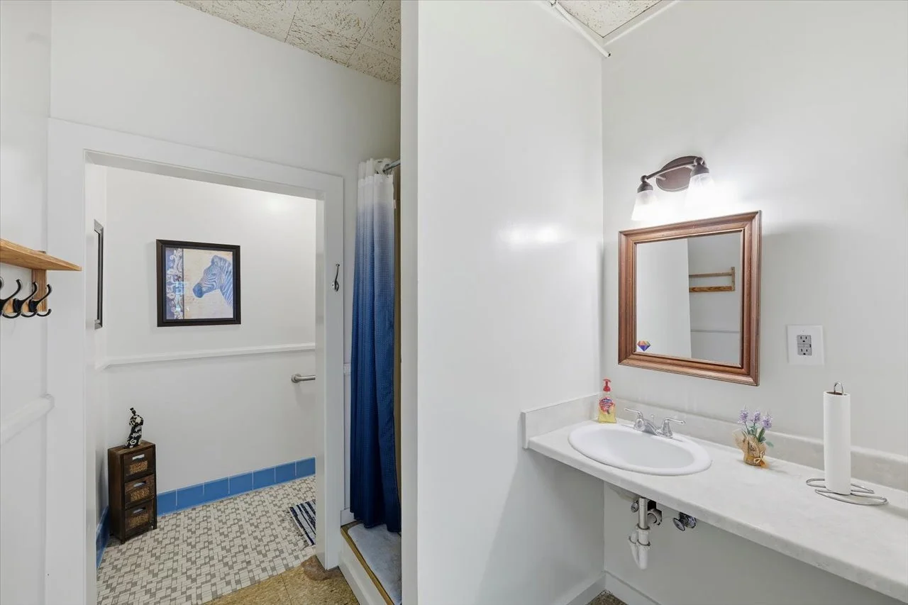 23-1800 Tv Rd _ Hometoursms.com.jpg