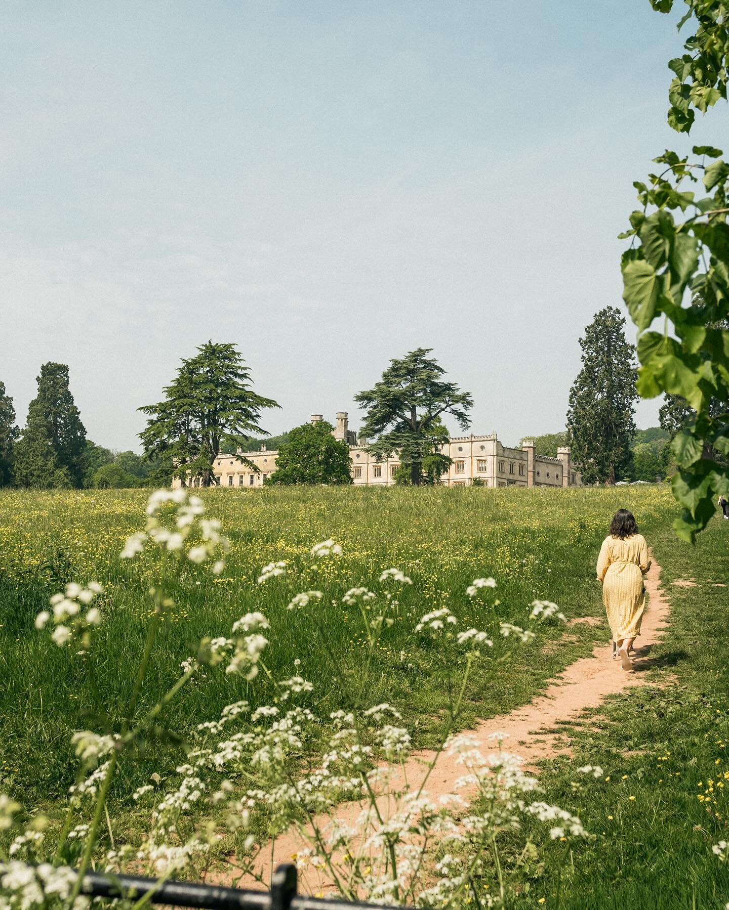 we&rsquo;ve been blessed with some lovely spring days here this weekend. our saturday spent soaking up the sunshine and greenery at aston court estate. i&rsquo;ve missed getting lost in the bush, stumbling across little wonders along the way, and bei