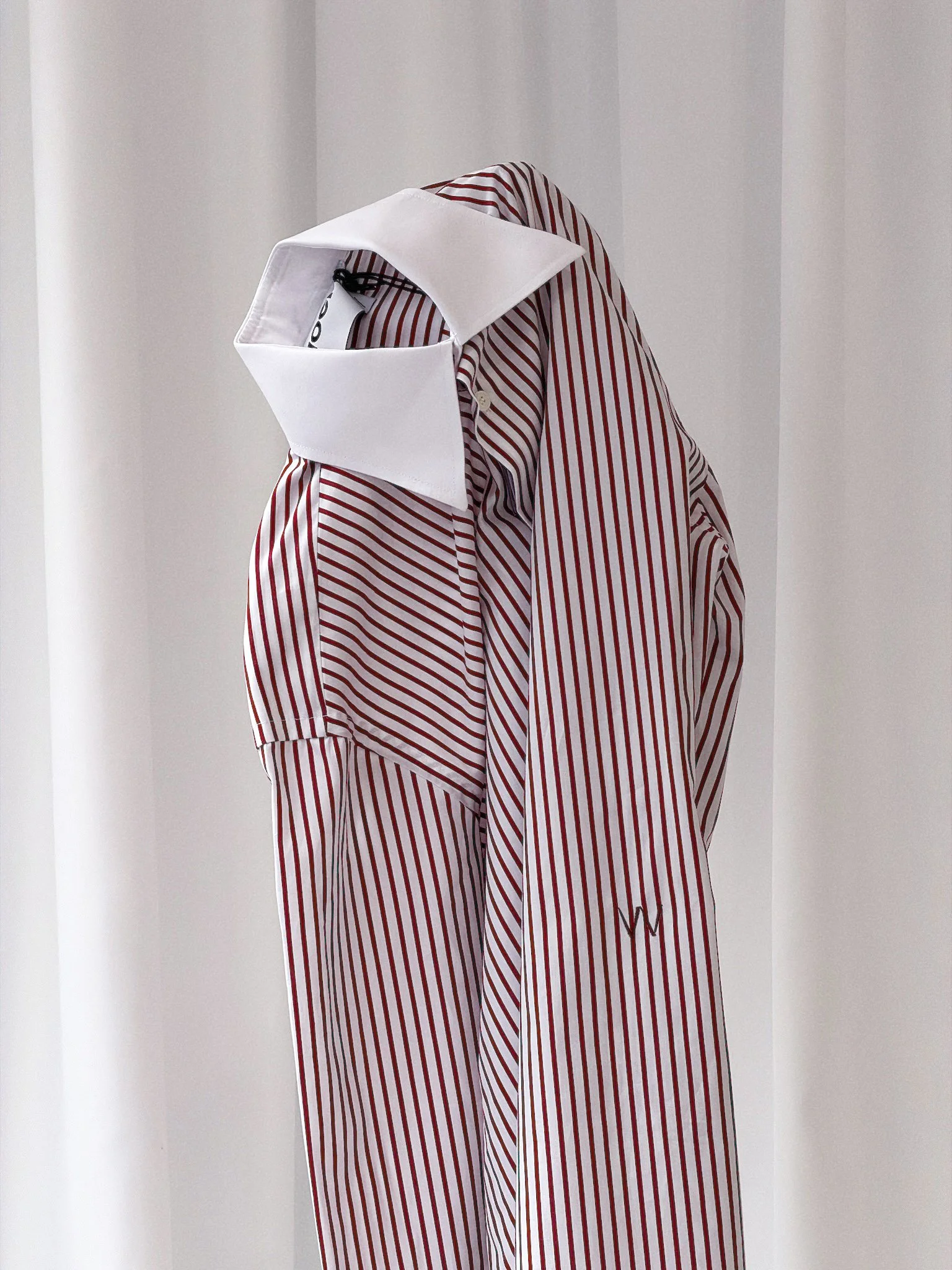 classic-shirt-burgundy-stripe-detail.JPG
