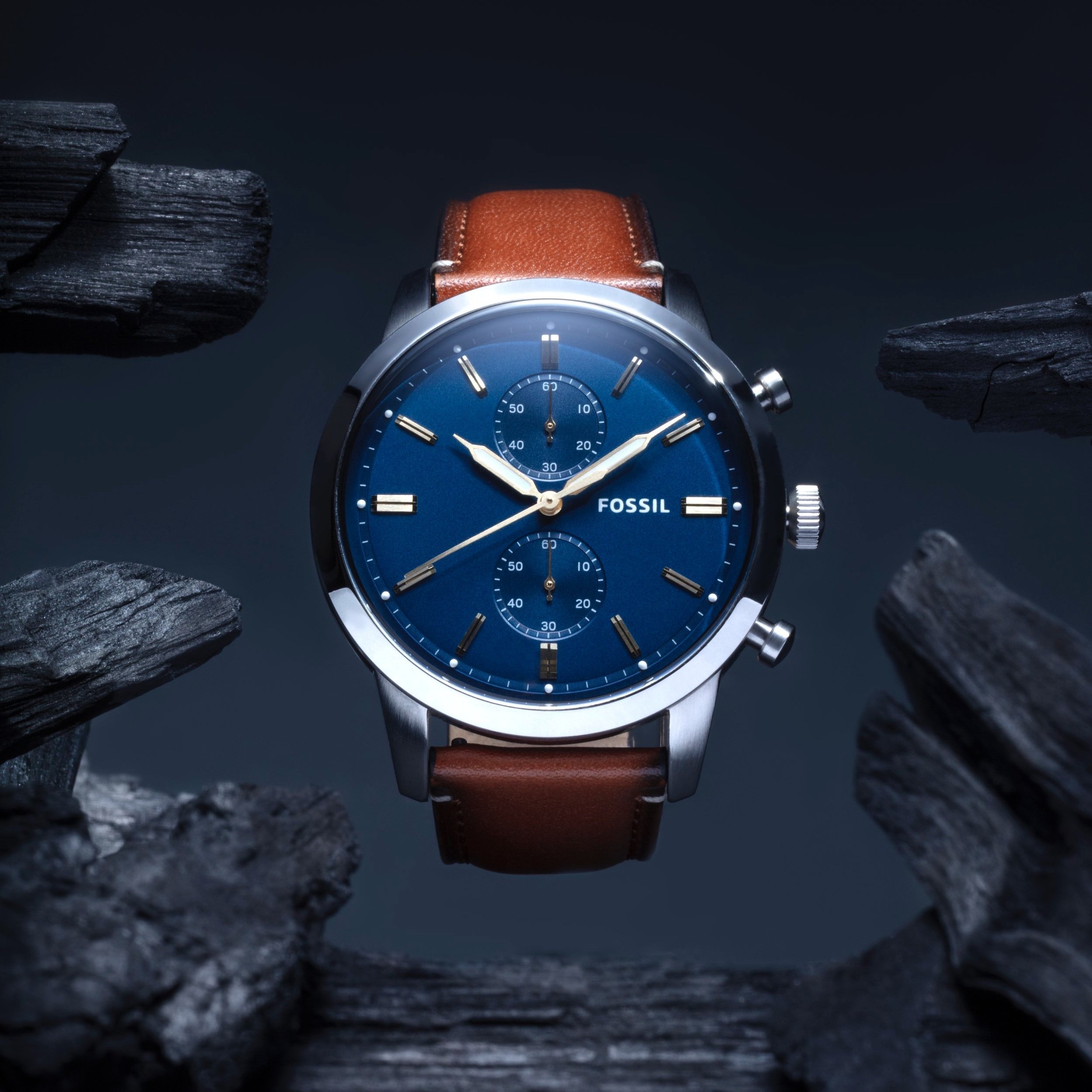 Photos packshots Luxe d'une montre de la marque FOSSIL
