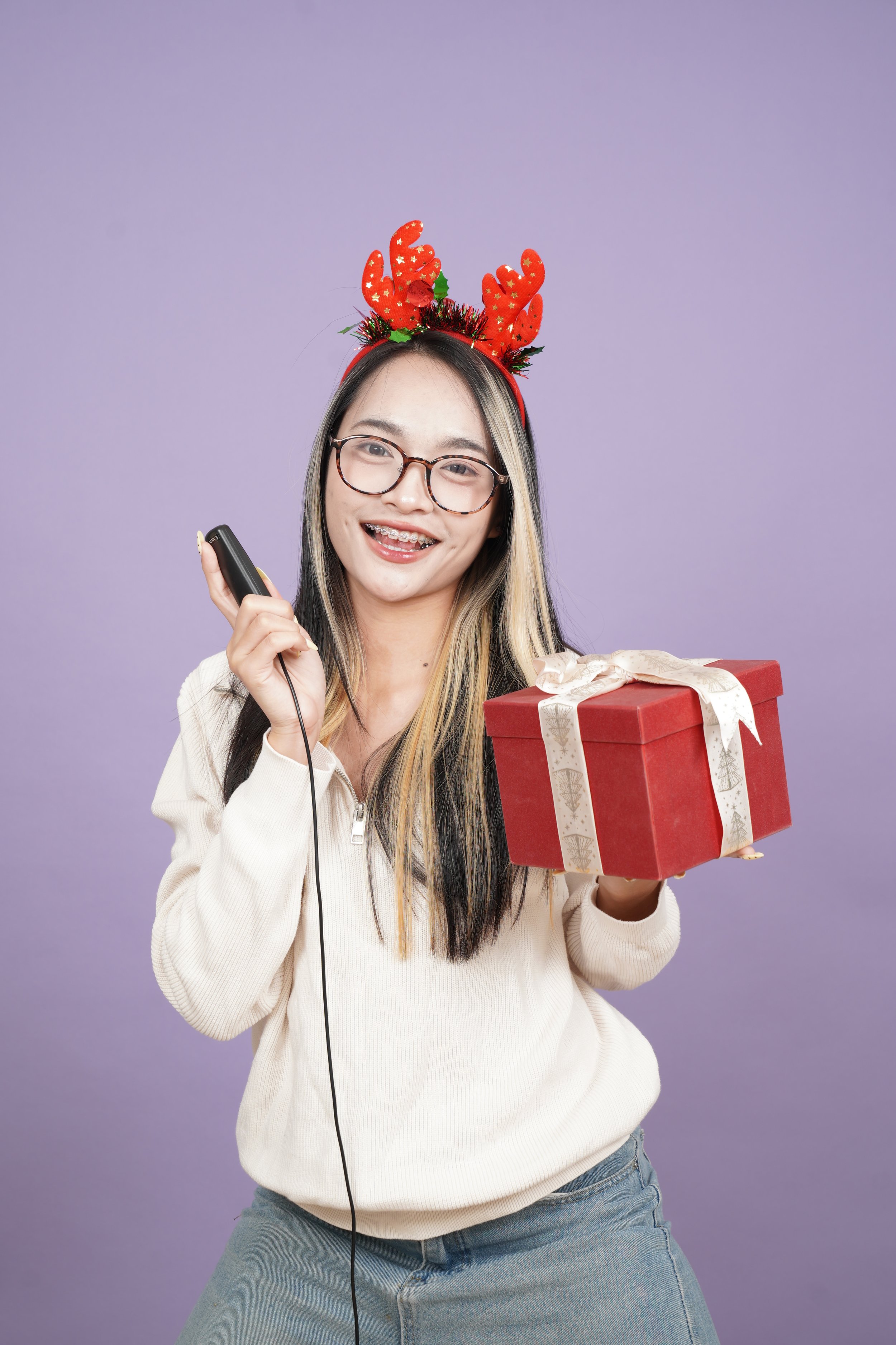 1024_Christmas (purple)8896.JPG