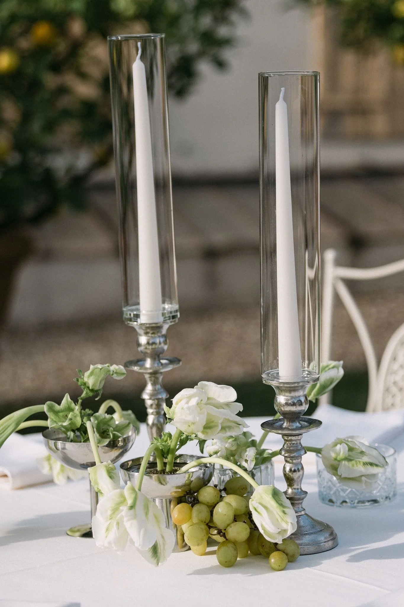 White and green wedding flowers at Villa Gamberaia