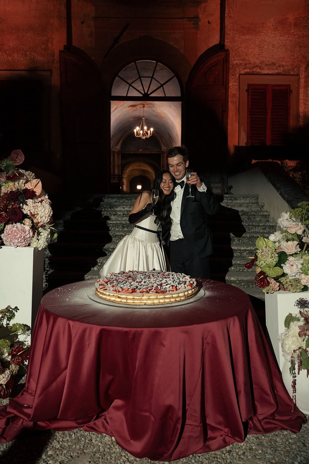 Wedding toast after cake cutting in Tuscany