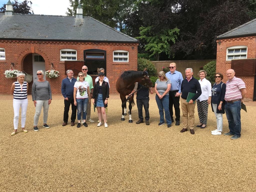 Frankel with owners.jpeg