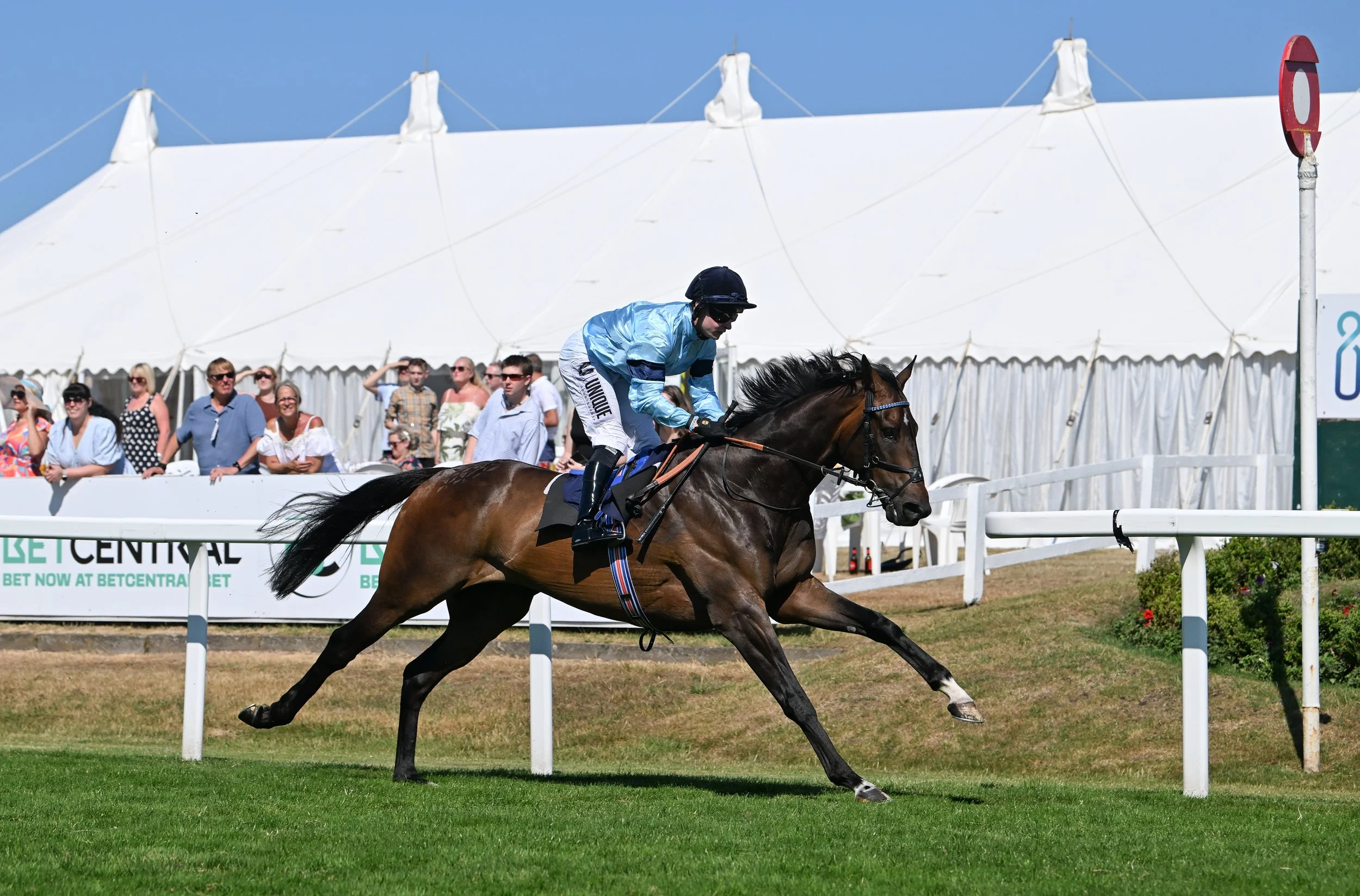 Ancestor winning at Yarmouth