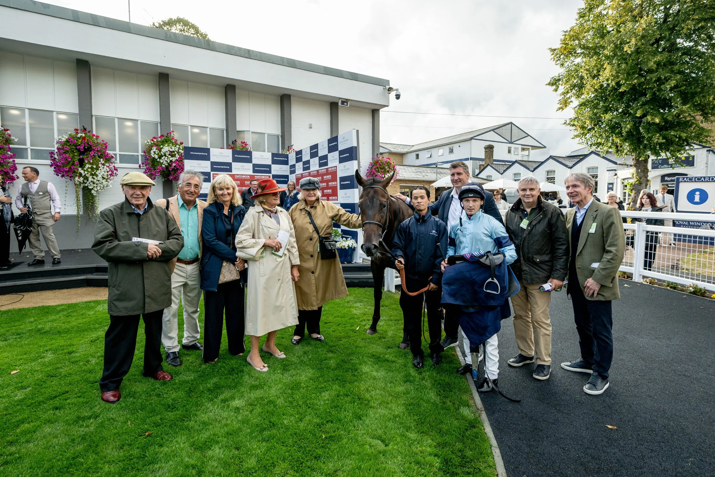 Angel Gabriel's winning shareowners
