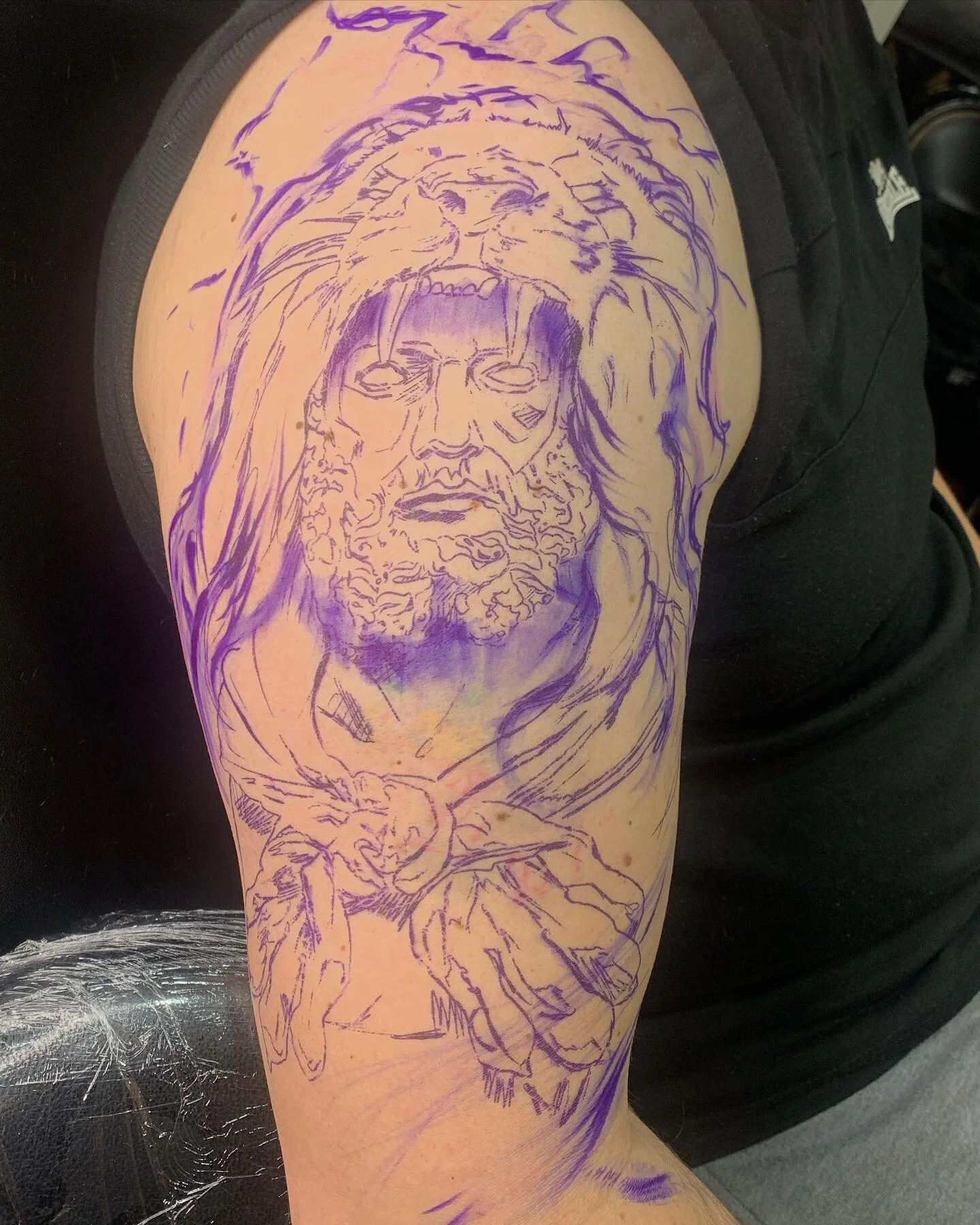 Hercules 🍁 thank you Lee for making the journey!  Great to meet you! Safe travels. 

@kwadron 
@worldfamousink 
@inkbooster 
@stencilstuff