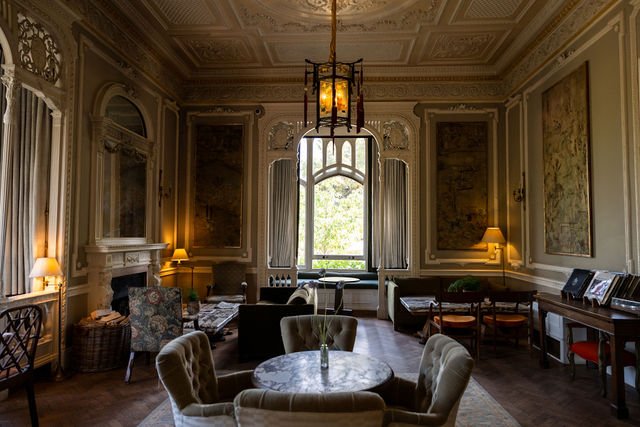 OAKLEY COURT HOTEL, WINDSOR2.jpg