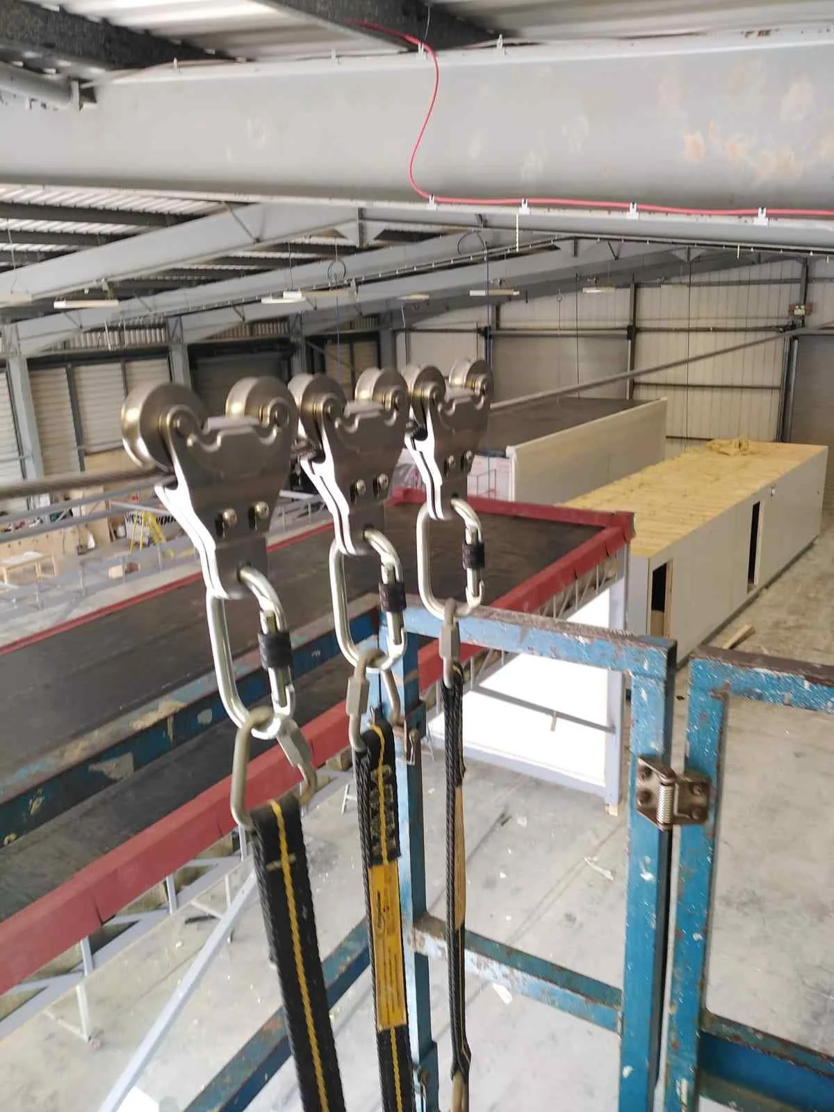 Overhead Fall Protection Avoiding Falls from Height — ALTUS