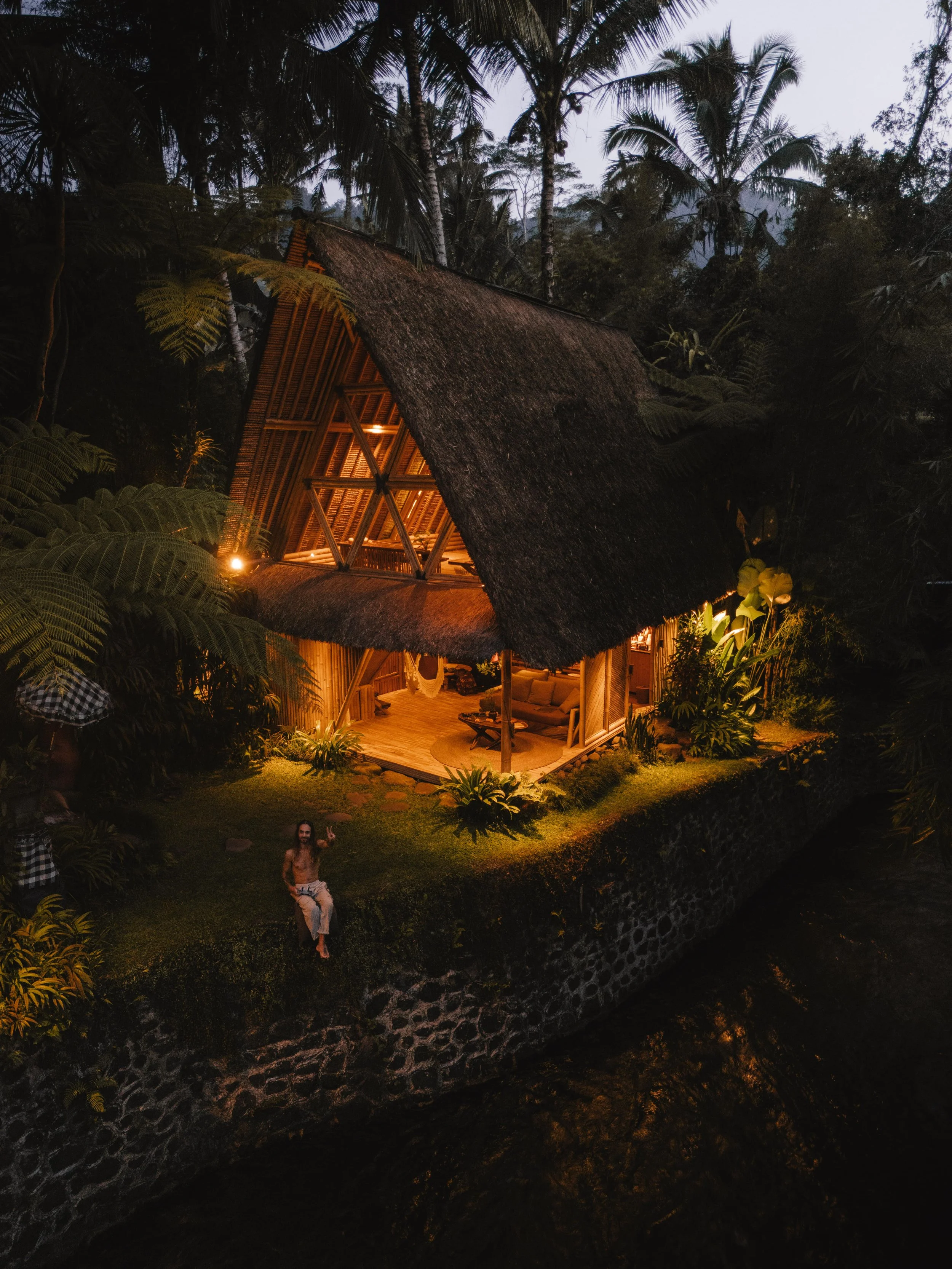Hideout-Photo-3-min.jpg