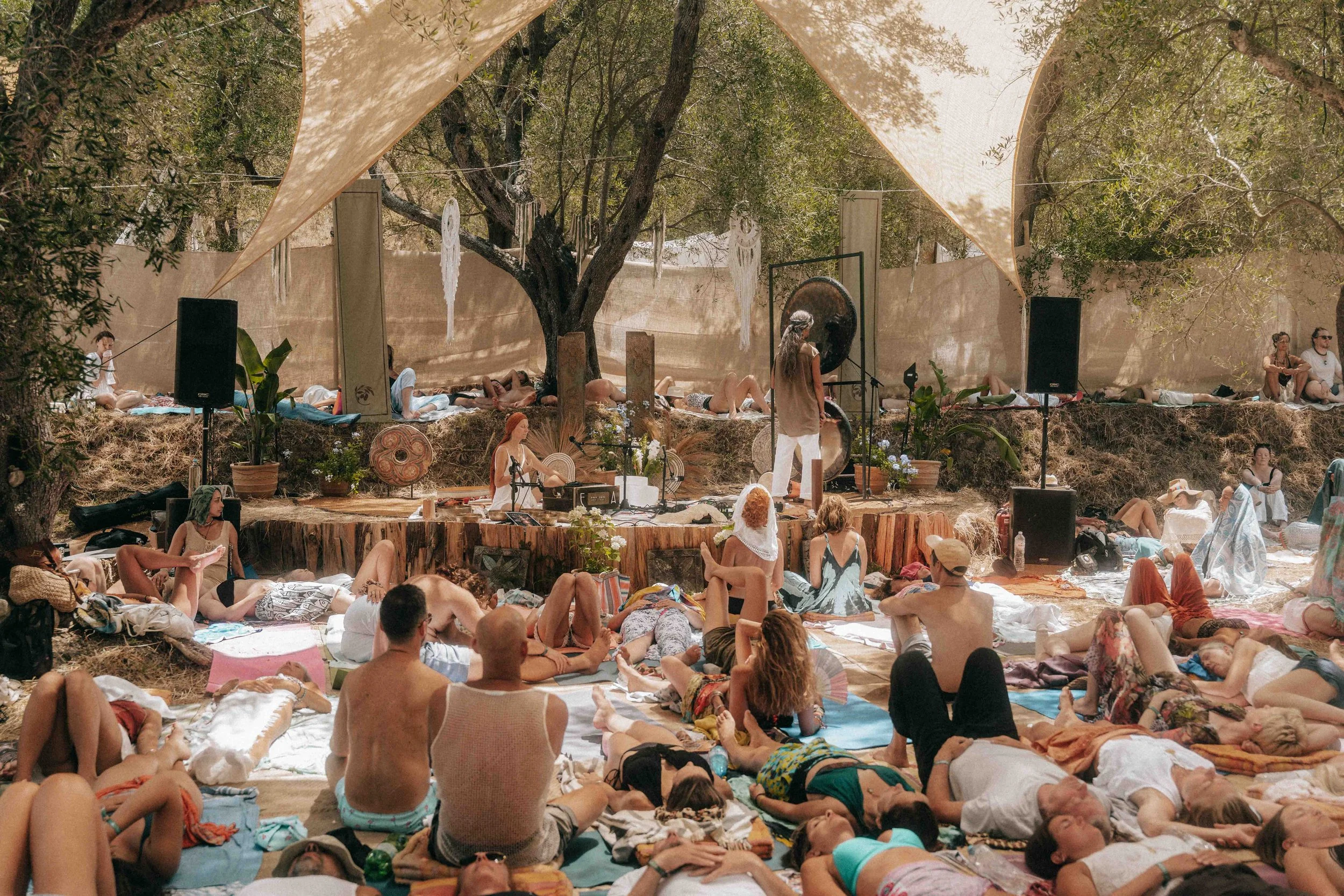 04_OliveGrove_Ananda&Kaushalya_LR_@alexpantela-12.jpg
