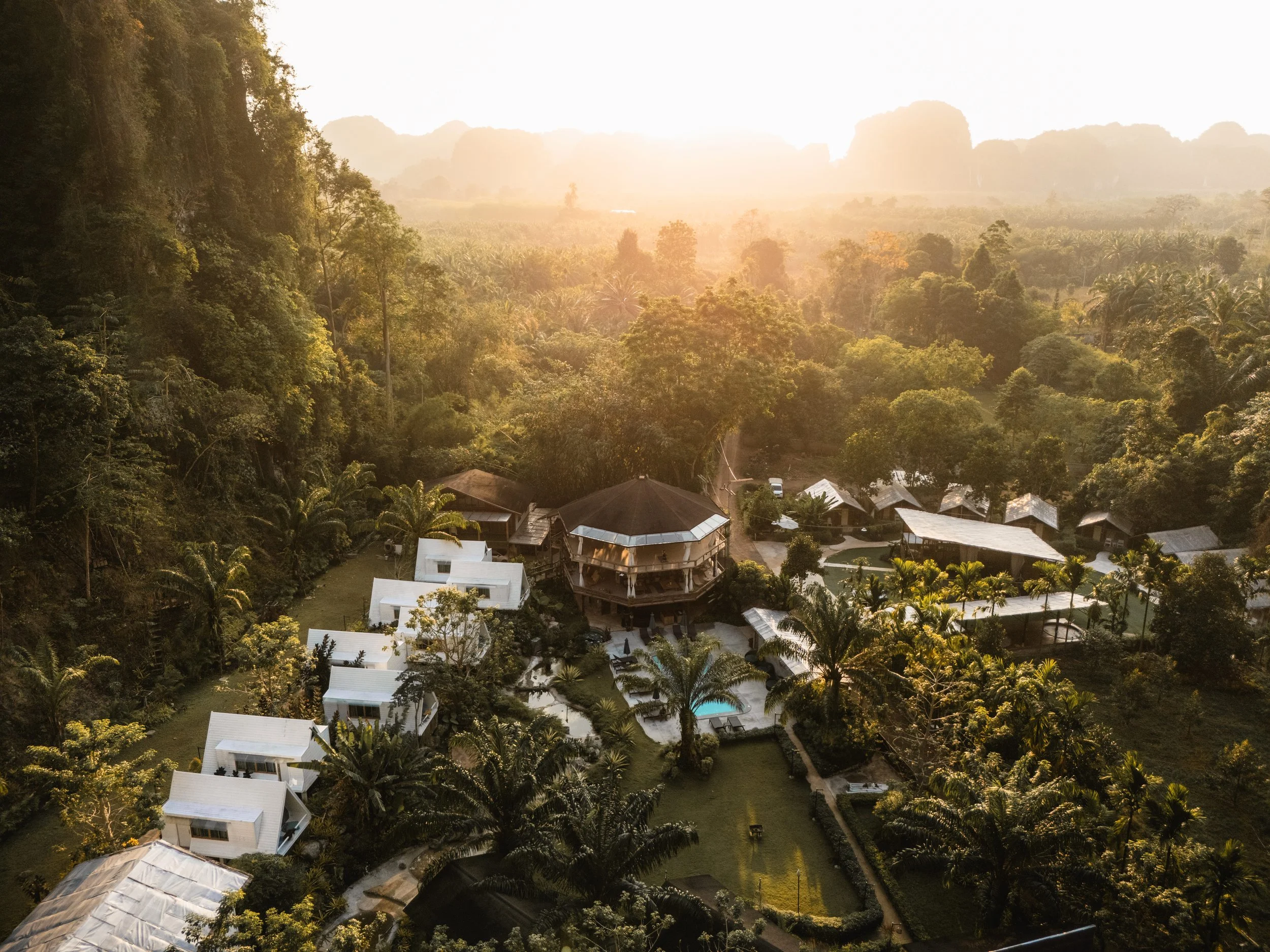 Voasis Valley Krabi-1.jpg